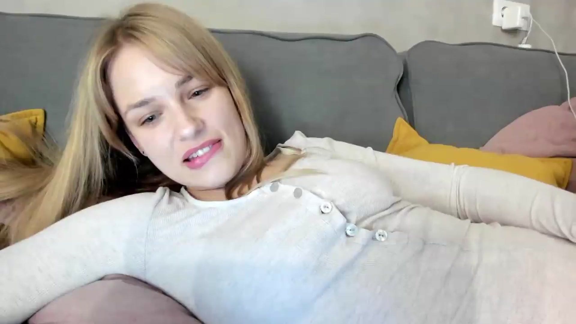 Gallery image thumbnail from GentleGirl's myfreecams stream on, 08/30/2026, 12:15 image 16 of 20