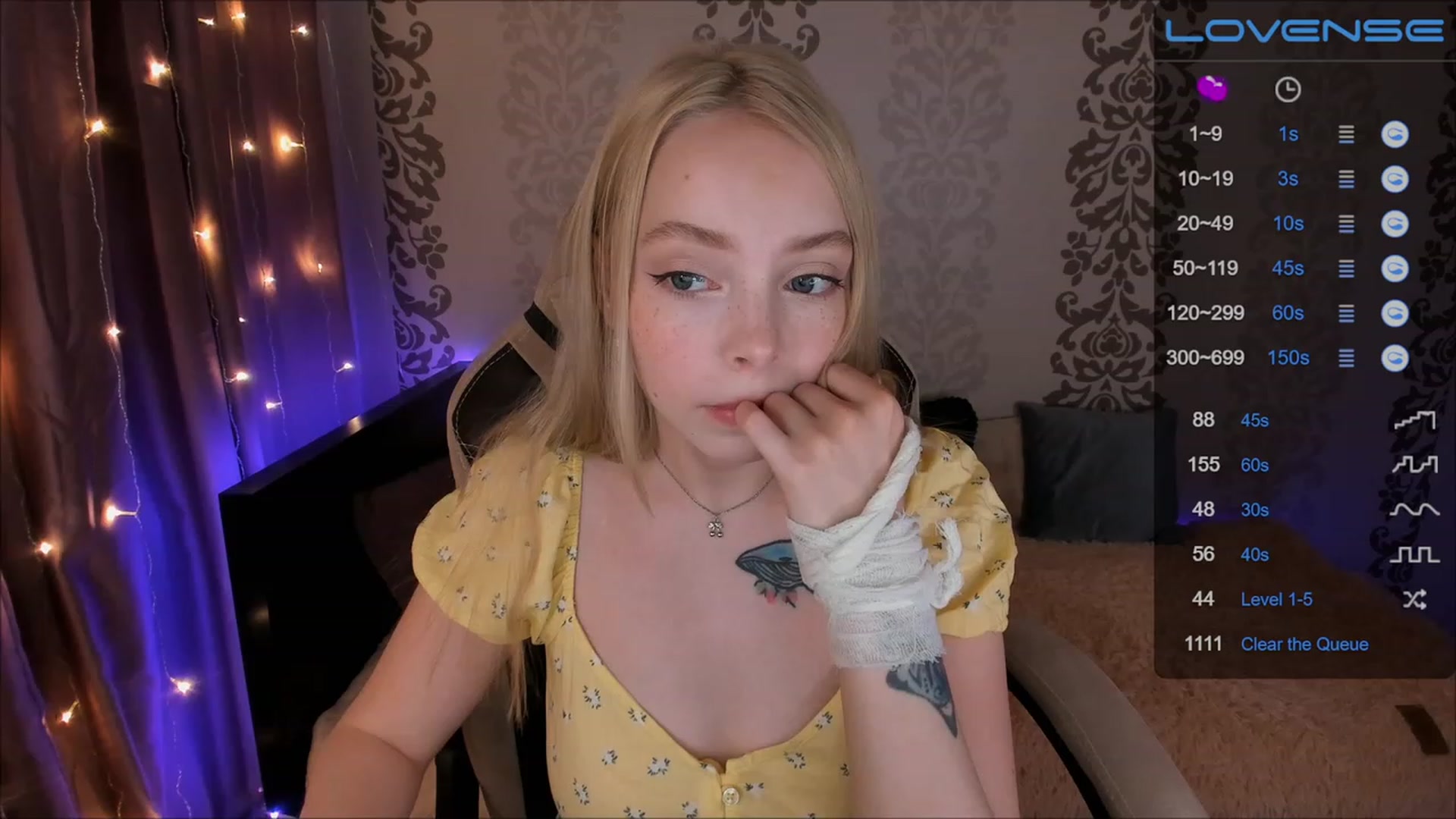Gallery image thumbnail from GentleTiffany's myfreecams stream on, 12/09/2022, 14:25 image 5 of 20