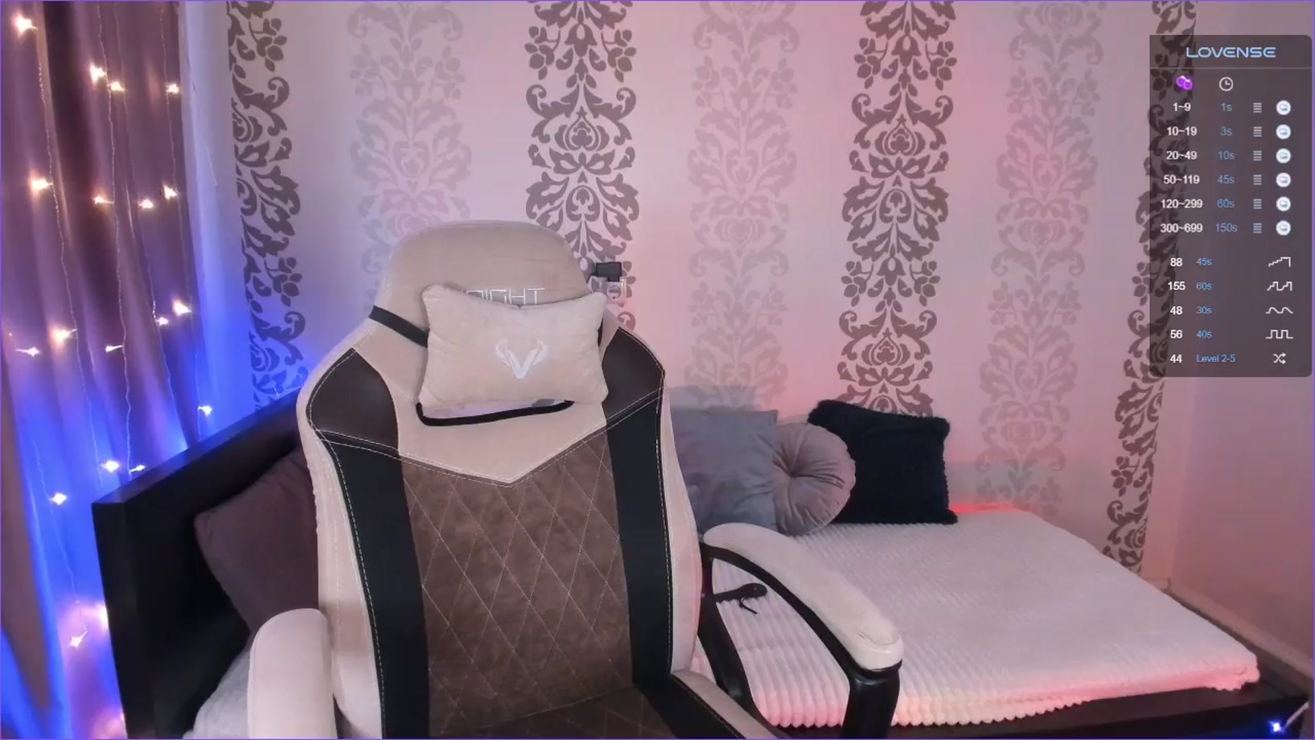 Gallery image thumbnail from GentleTiffany's myfreecams stream on, 04/02/2024, 10:54 image 16 of 20