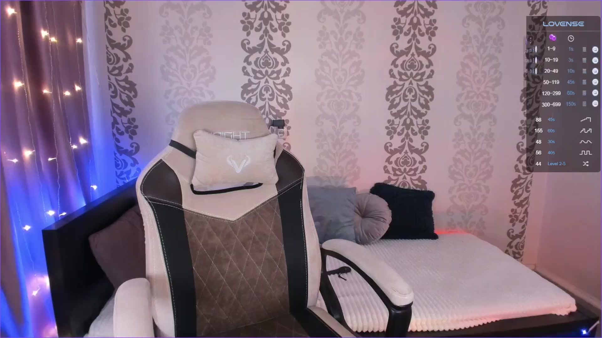 Gallery image thumbnail from GentleTiffany's myfreecams stream on, 04/02/2024, 10:54 image 17 of 20