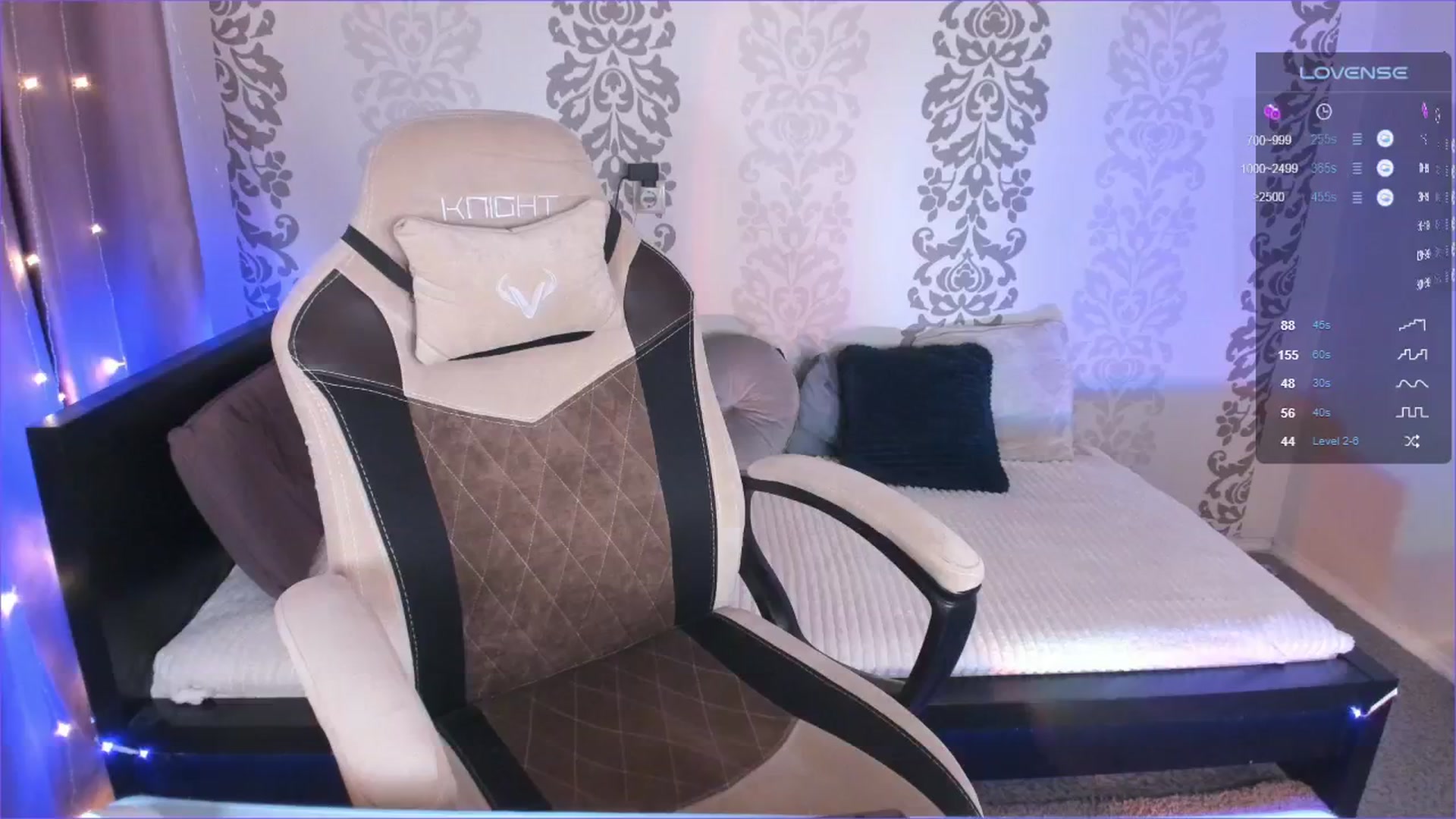 Gallery image thumbnail from GentleTiffany's myfreecams stream on, 08/13/2024, 15:24 image 18 of 20