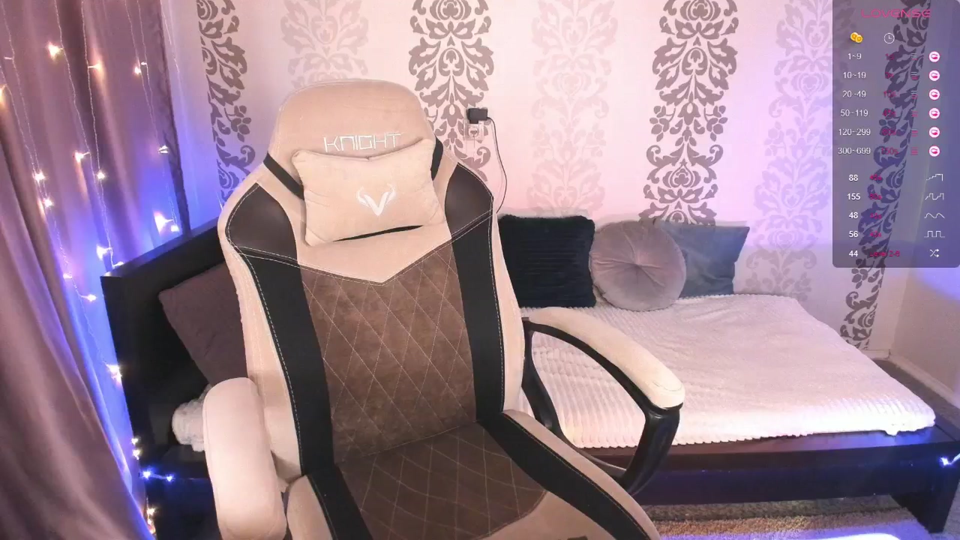 Gallery image thumbnail from GentleTiffany's myfreecams stream on, 07/27/2025, 10:50 image 8 of 20