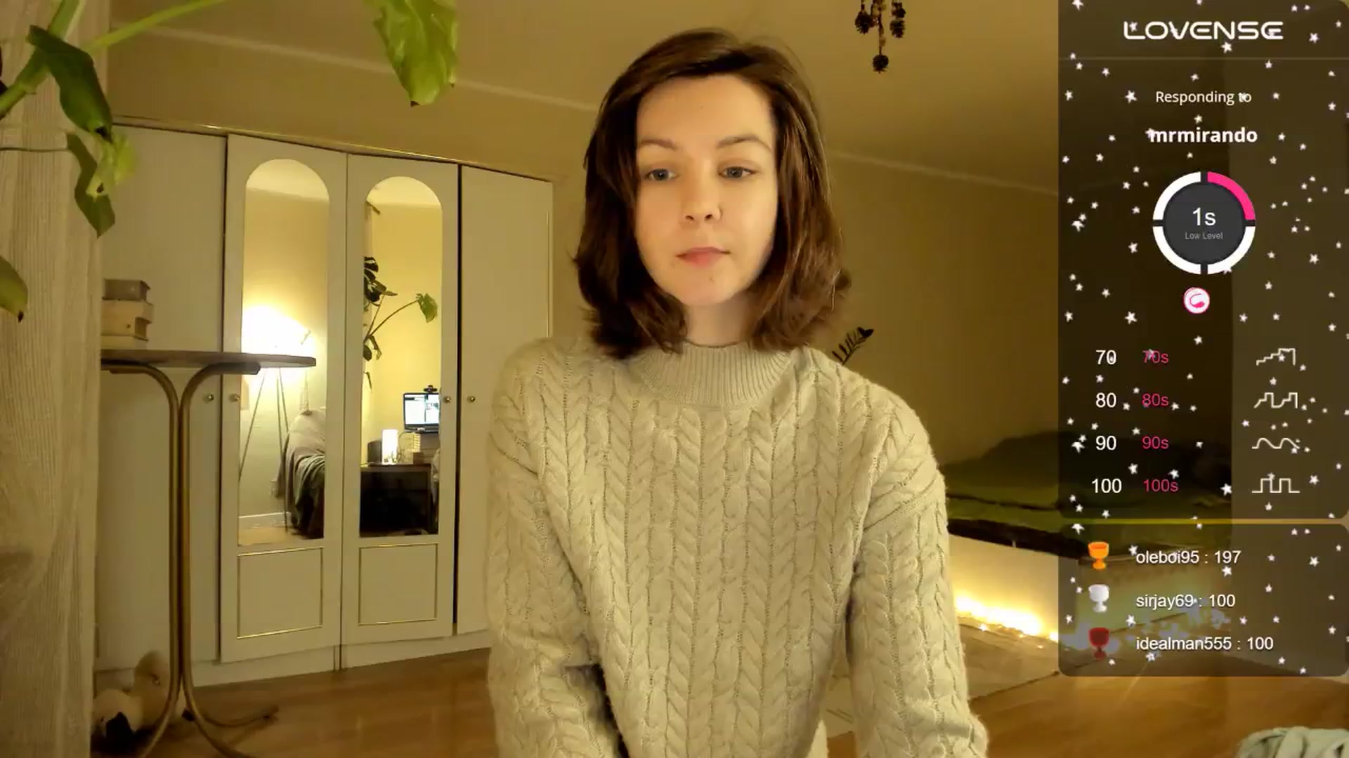 Gallery image thumbnail from Gentlecontent's myfreecams stream on, 12/15/2024, 15:54 image 7 of 20