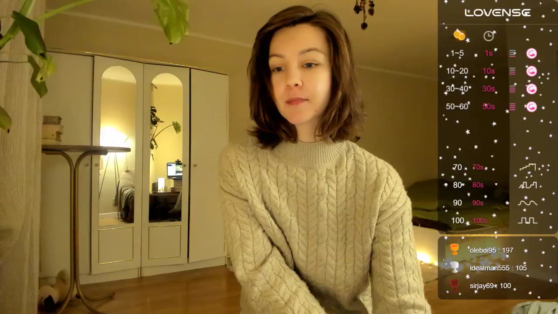 Gallery image thumbnail from Gentlecontent's myfreecams stream on, 12/15/2024, 15:54 image 12 of 20