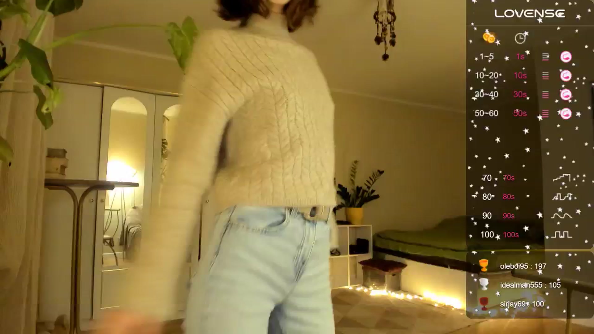 Gallery image thumbnail from Gentlecontent's myfreecams stream on, 12/15/2024, 15:54 image 13 of 20