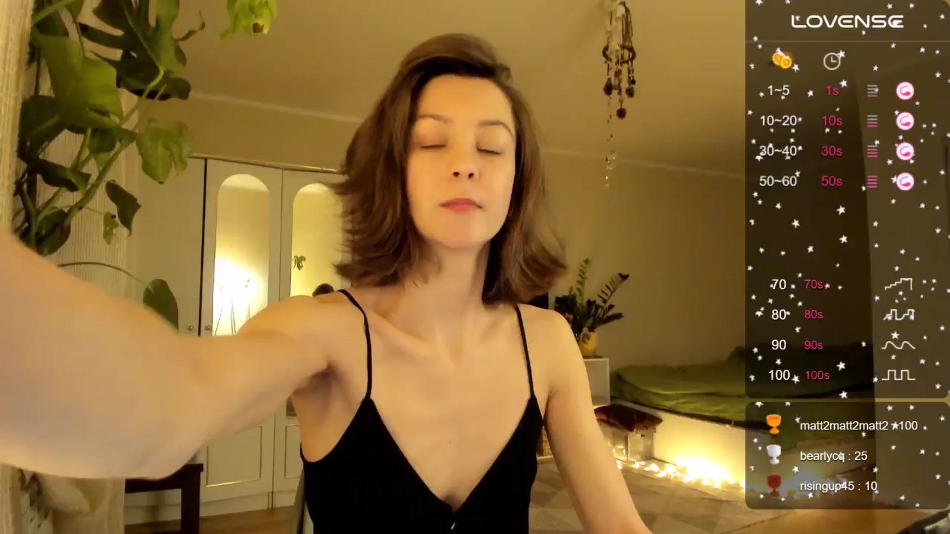 Gallery image thumbnail from Gentlecontent's myfreecams stream on, 12/24/2024, 18:34 image 2 of 20
