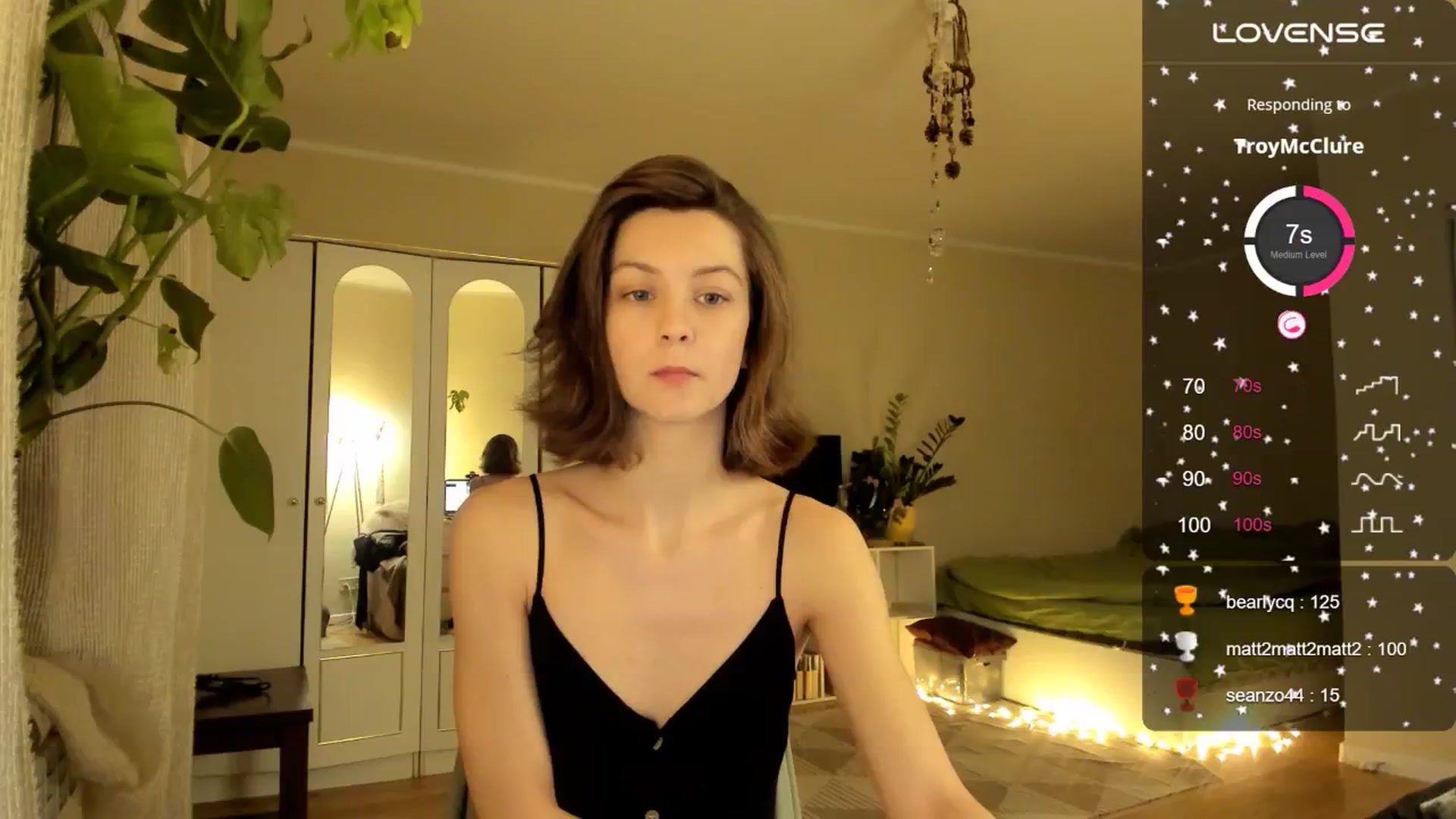 Gallery image thumbnail from Gentlecontent's myfreecams stream on, 12/24/2024, 18:34 image 10 of 20