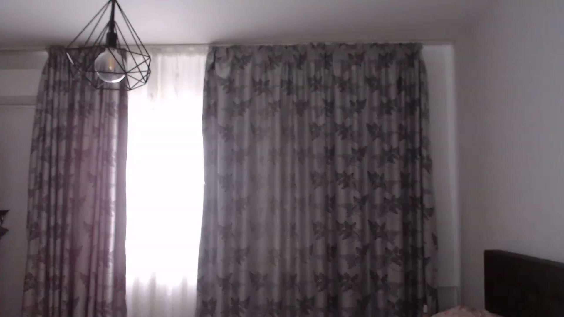 Gallery image thumbnail from GeoBigBoobsX's myfreecams stream on, 11/21/2022, 14:27 image 4 of 20