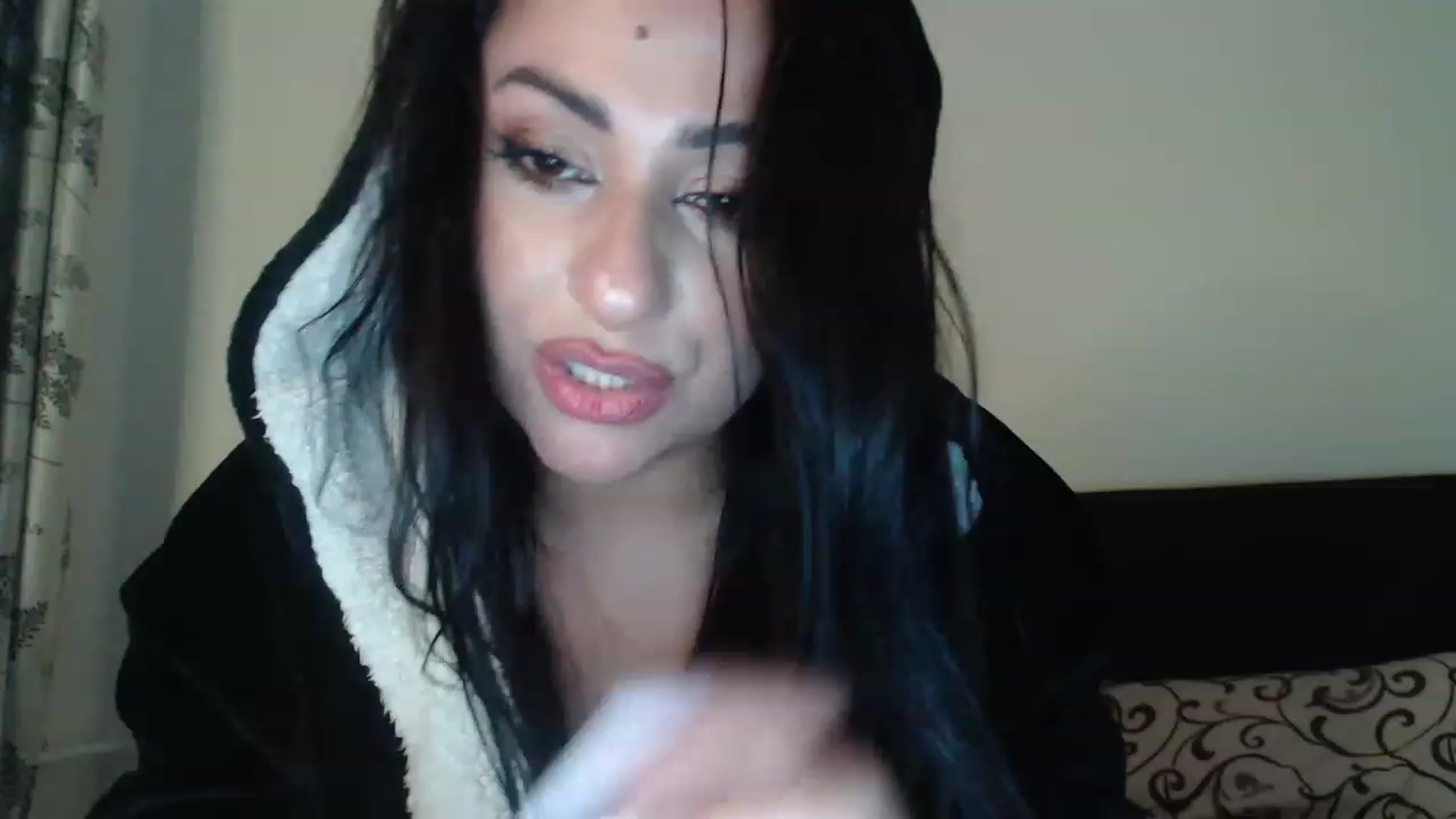 Gallery image thumbnail from GeoBigBoobsX's myfreecams stream on, 11/29/2022, 15:04 image 3 of 20