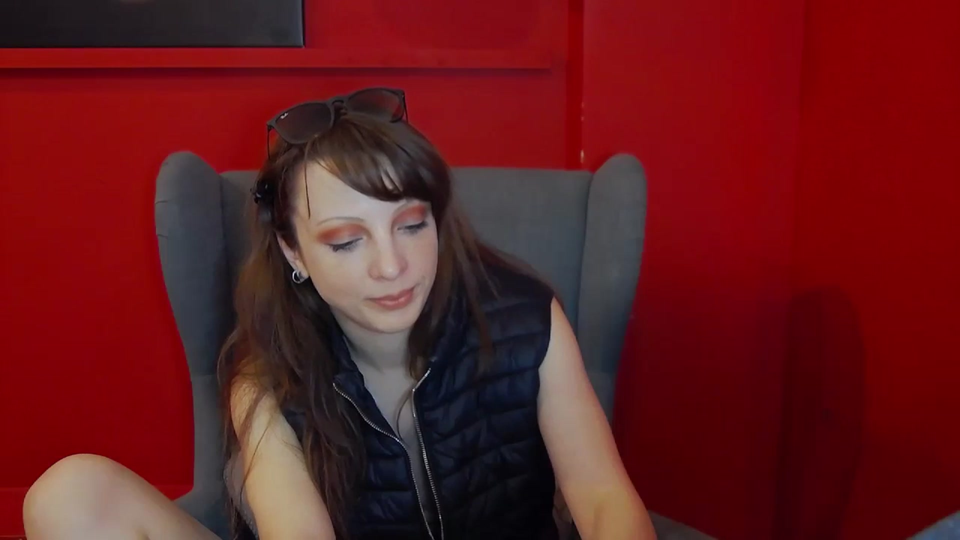 Gallery image thumbnail from Georgia_Ly's myfreecams stream on, 05/24/2024, 18:16 image 16 of 20
