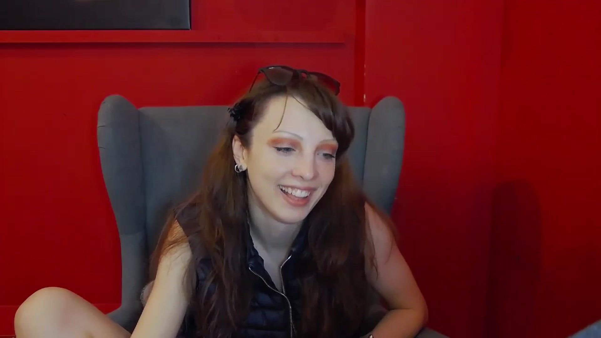 Gallery image thumbnail from Georgia_Ly's myfreecams stream on, 05/24/2024, 19:00 image 10 of 20