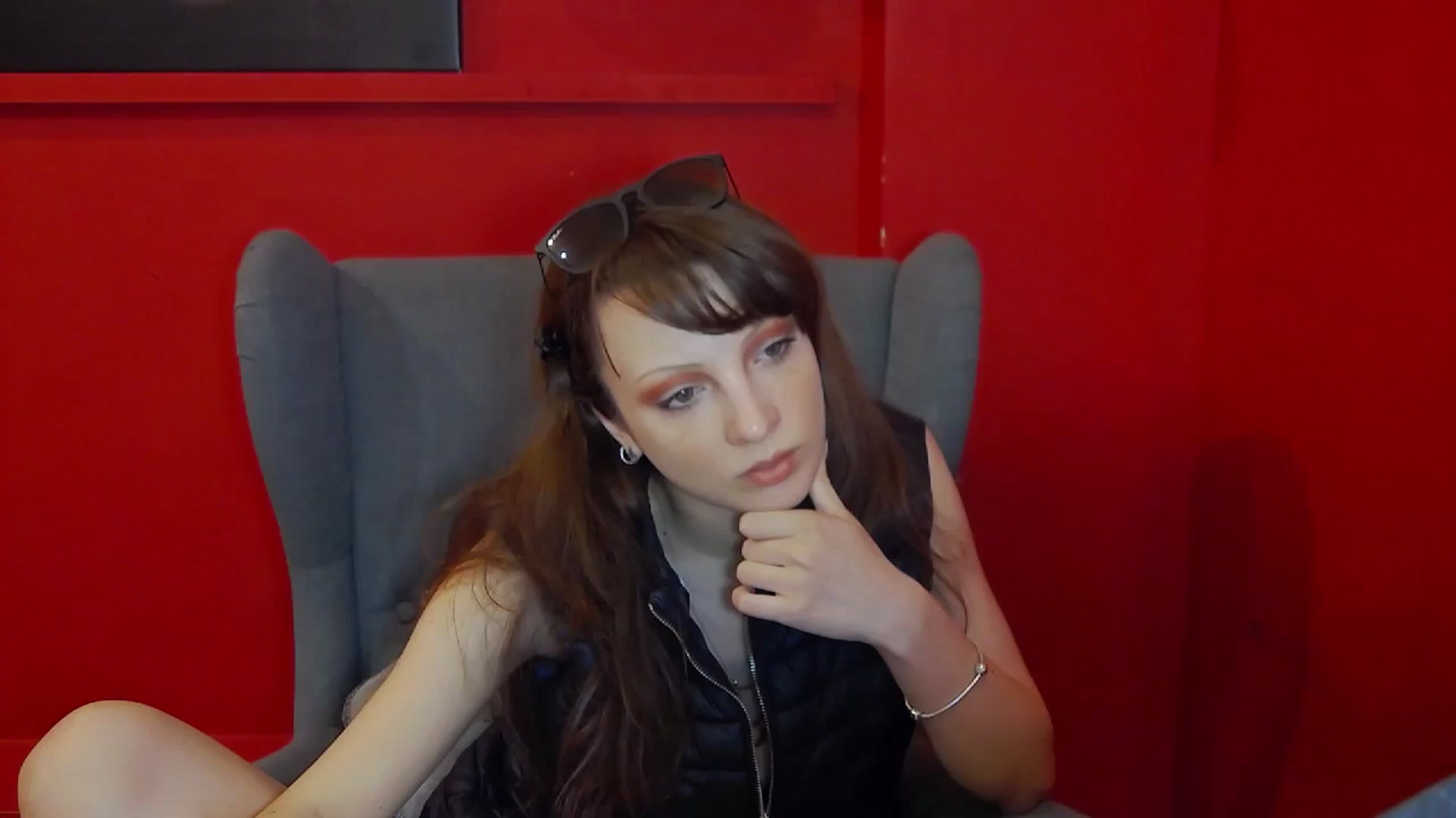 Gallery image thumbnail from Georgia_Ly's myfreecams stream on, 05/24/2024, 19:00 image 1 of 20