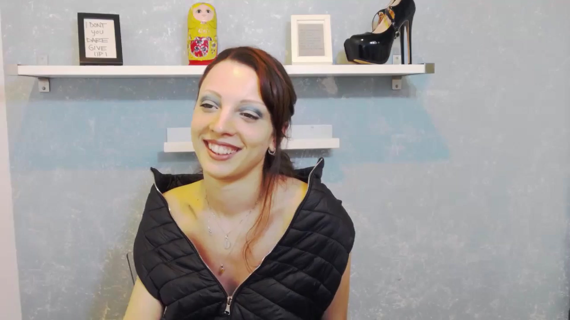 Gallery image thumbnail from Georgia_Ly's myfreecams stream on, 05/28/2024, 17:32 image 6 of 20
