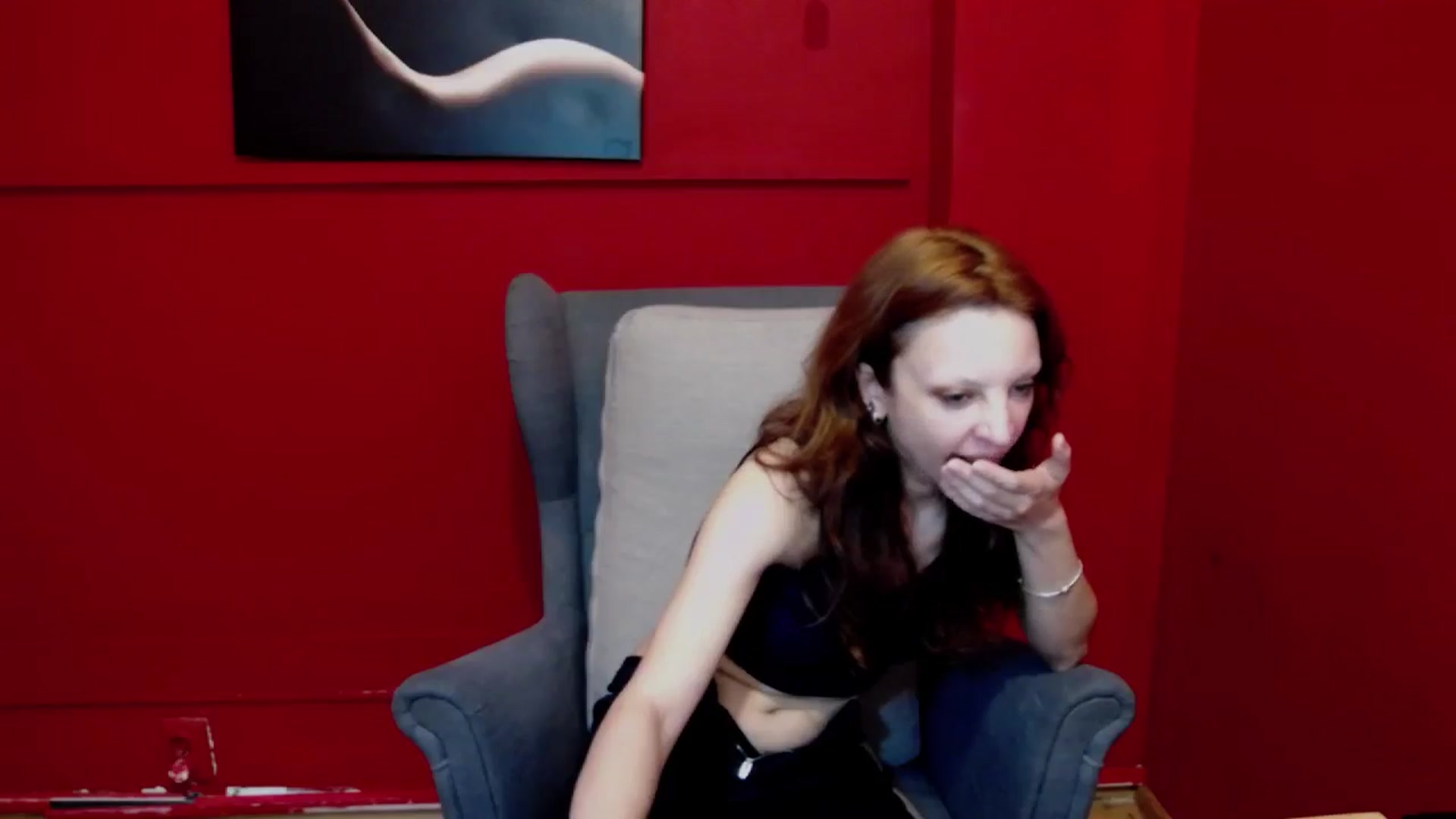 Gallery image thumbnail from Georgia_Ly's myfreecams stream on, 08/06/2024, 20:47 image 16 of 20