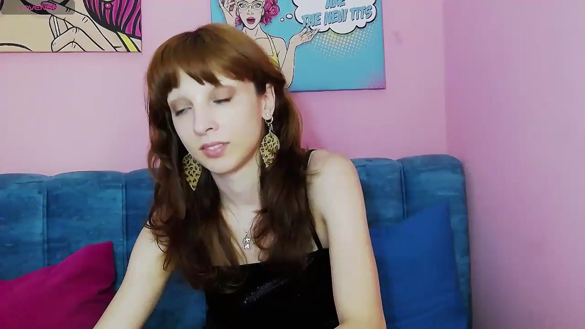 Gallery image thumbnail from Georgia_Ly's myfreecams stream on, 09/12/2024, 22:33 image 18 of 20