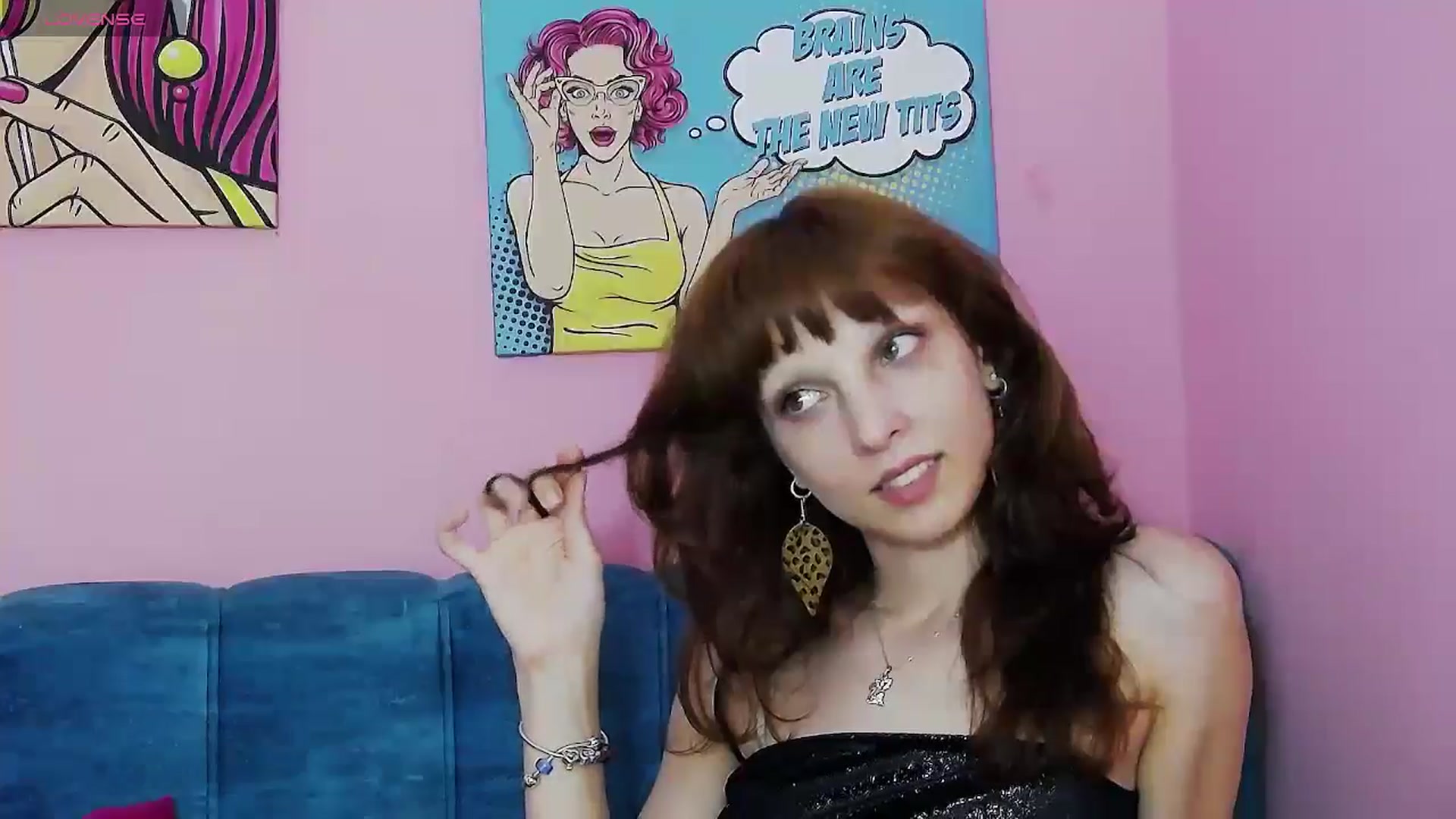 Gallery image thumbnail from Georgia_Ly's myfreecams stream on, 09/12/2024, 22:33 image 14 of 20