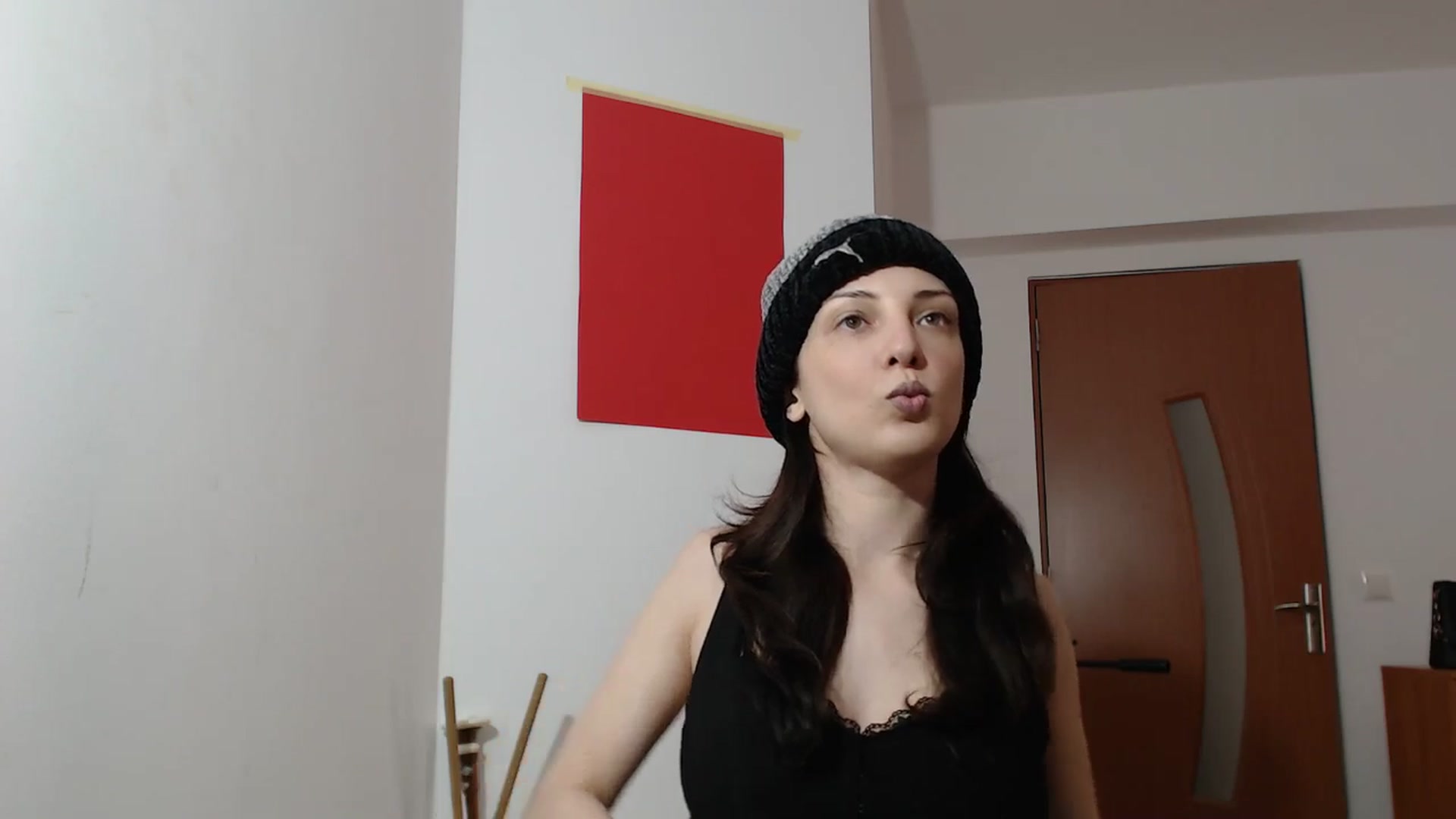 Gallery image thumbnail from Georgia_Ly's myfreecams stream on, 05/21/2025, 15:23 image 5 of 20