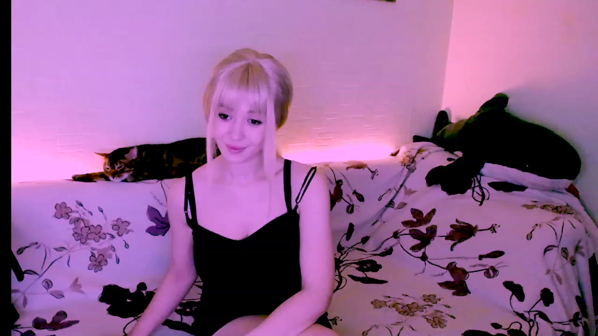 Gallery image thumbnail from GetRightMe's myfreecams stream on, 11/24/2022, 14:31 image 10 of 20