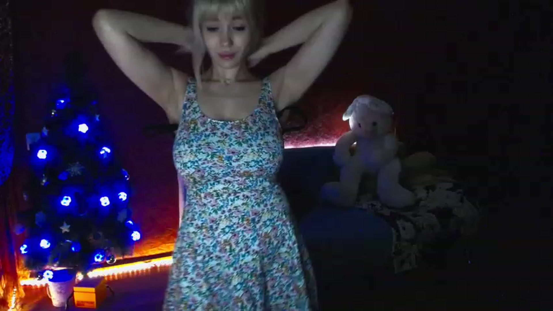 Gallery image thumbnail from GetRightMe's myfreecams stream on, 12/08/2022, 18:15 image 12 of 20