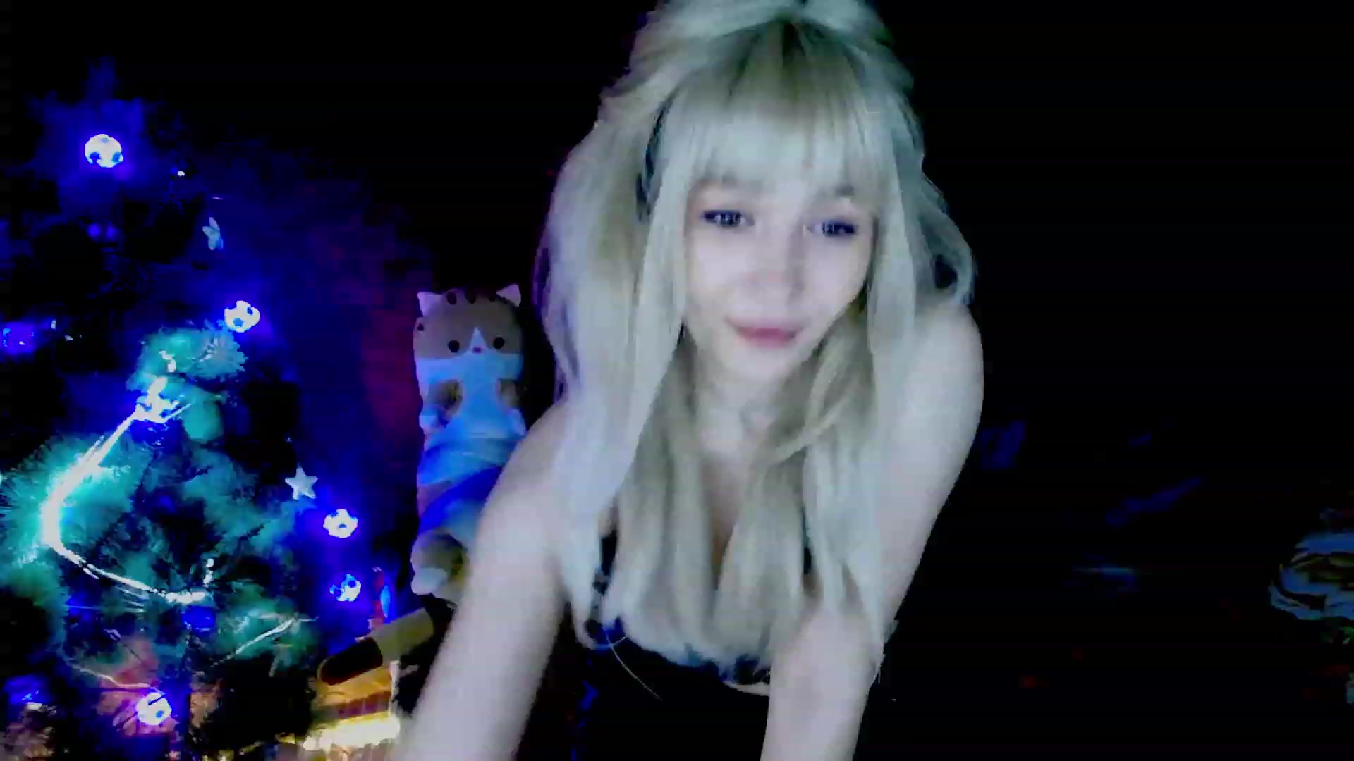 Gallery image thumbnail from GetRightMe's myfreecams stream on, 12/15/2022, 21:00 image 4 of 20