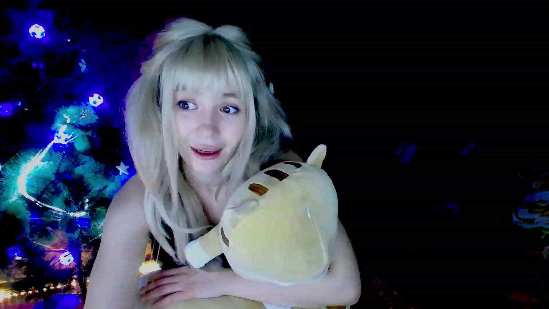 Gallery image thumbnail from GetRightMe's myfreecams stream on, 12/15/2022, 21:00 image 16 of 20