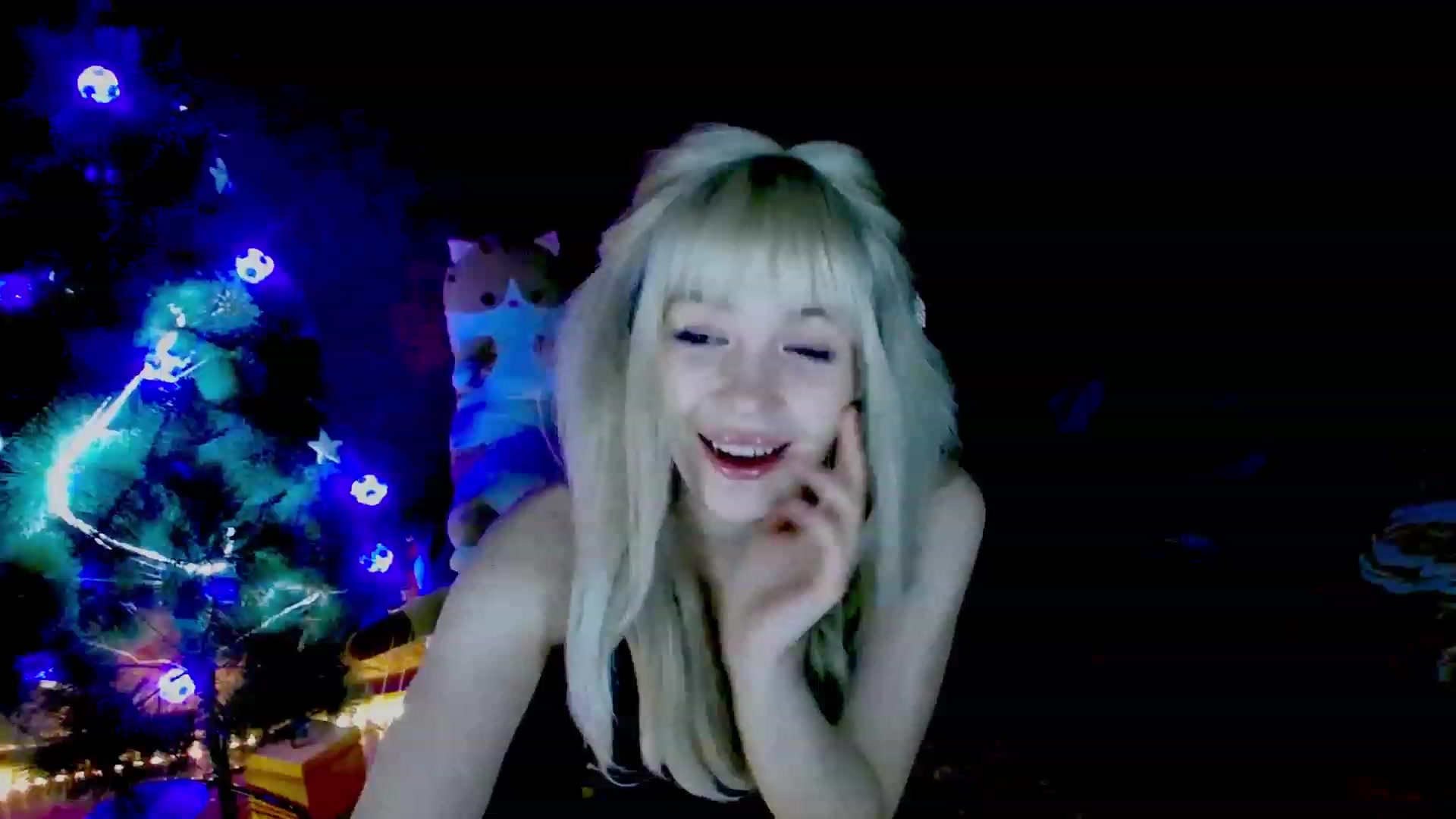 Gallery image thumbnail from GetRightMe's myfreecams stream on, 12/15/2022, 21:00 image 8 of 20