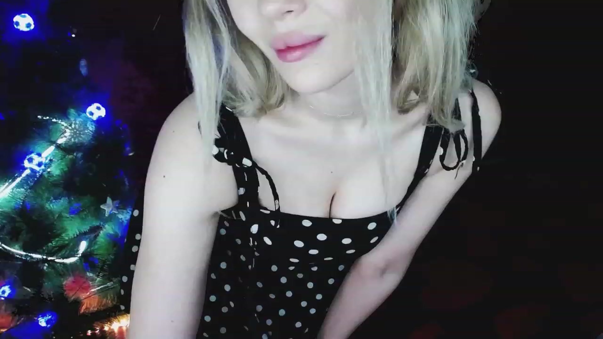 Gallery image thumbnail from GetRightMe's myfreecams stream on, 12/20/2022, 19:22 image 7 of 20