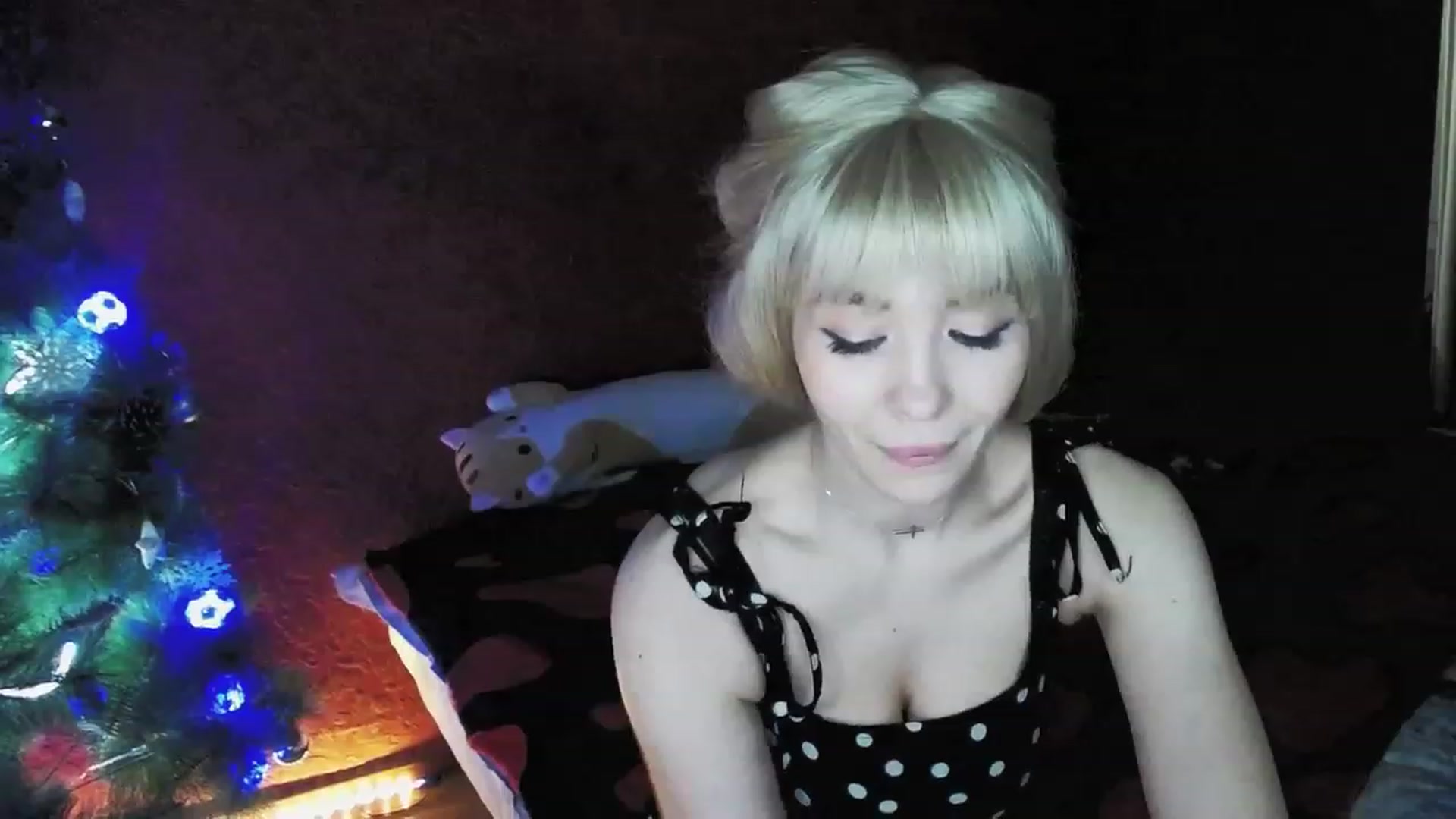 Gallery image thumbnail from GetRightMe's myfreecams stream on, 12/20/2022, 19:22 image 13 of 20