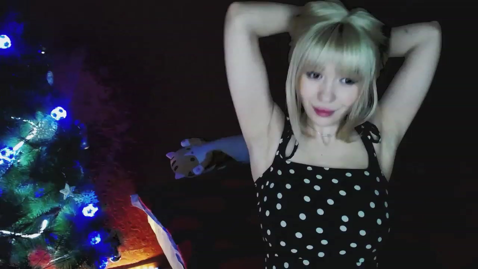 Gallery image thumbnail from GetRightMe's myfreecams stream on, 12/20/2022, 19:22 image 3 of 20