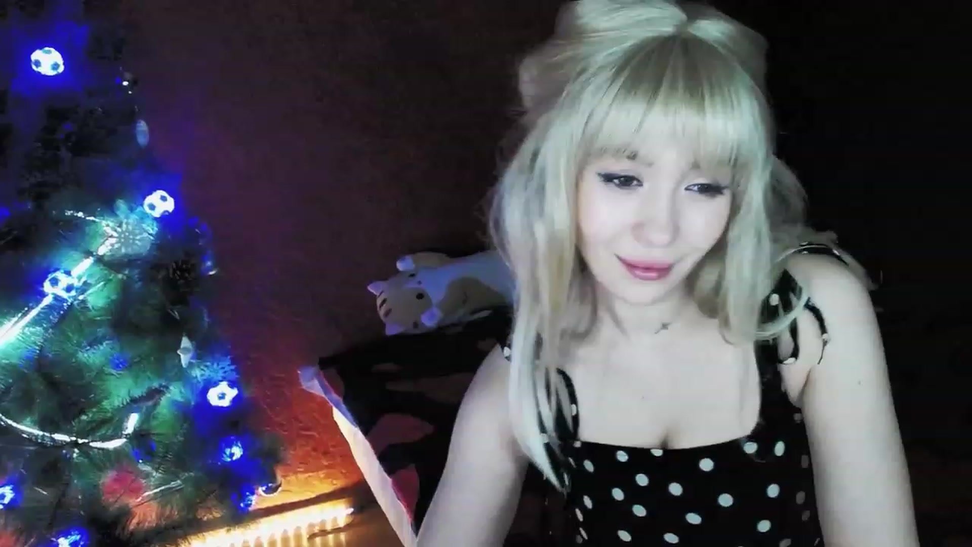 Gallery image thumbnail from GetRightMe's myfreecams stream on, 12/20/2022, 19:22 image 11 of 20
