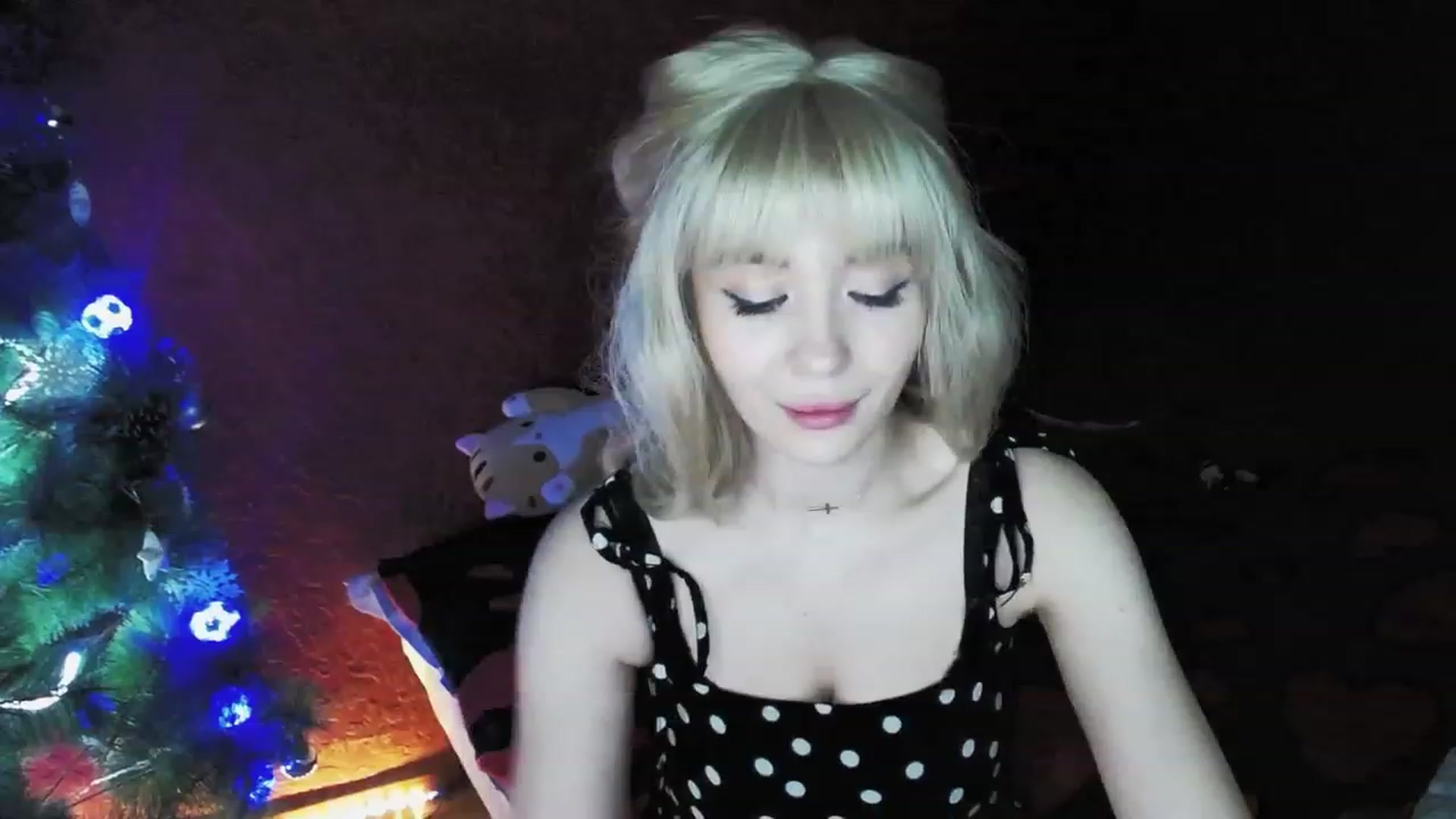 Gallery image thumbnail from GetRightMe's myfreecams stream on, 12/20/2022, 19:22 image 17 of 20