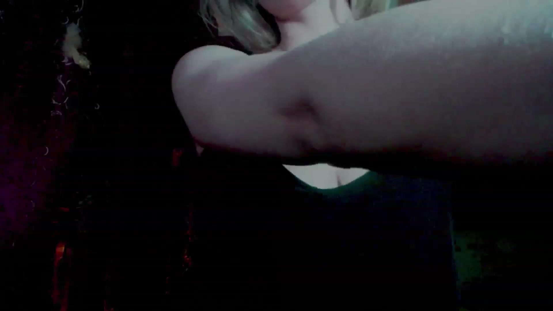Gallery image thumbnail from GetRightMe's myfreecams stream on, 12/29/2022, 14:17 image 2 of 20