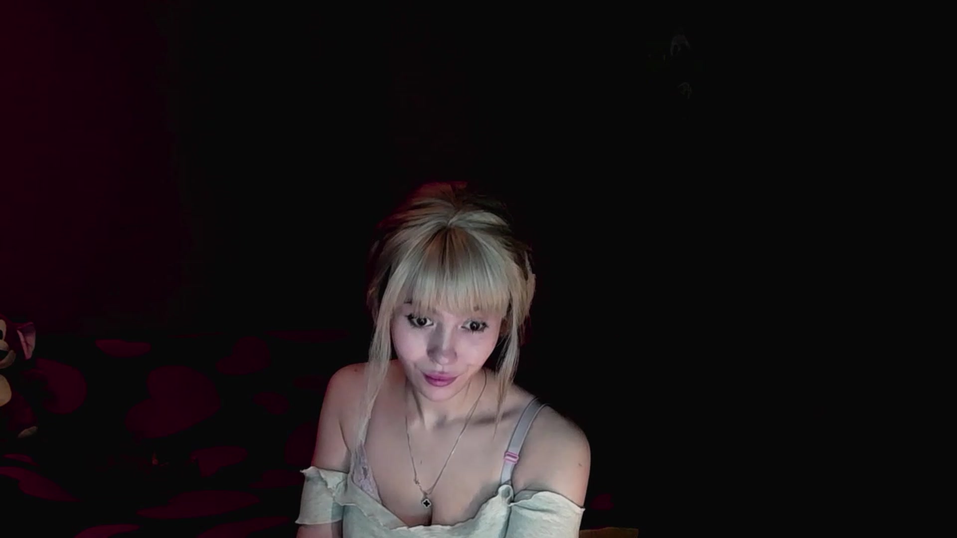 Gallery image thumbnail from GetRightMe's myfreecams stream on, 04/16/2023, 17:16 image 15 of 20