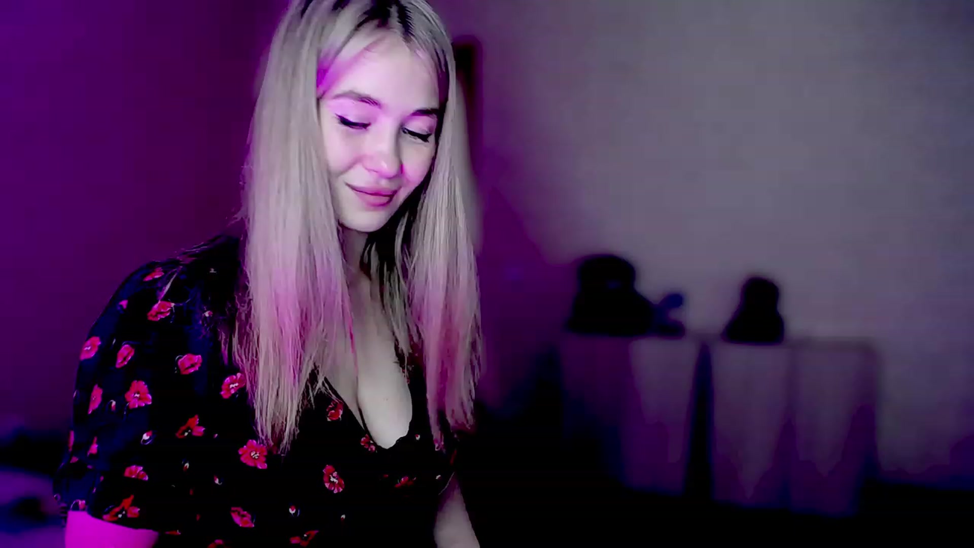 Gallery image thumbnail from GetRightMe's myfreecams stream on, 09/25/2023, 16:53 image 7 of 20