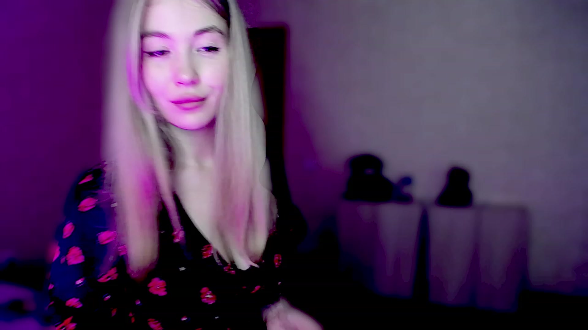 Gallery image thumbnail from GetRightMe's myfreecams stream on, 09/25/2023, 16:53 image 15 of 20