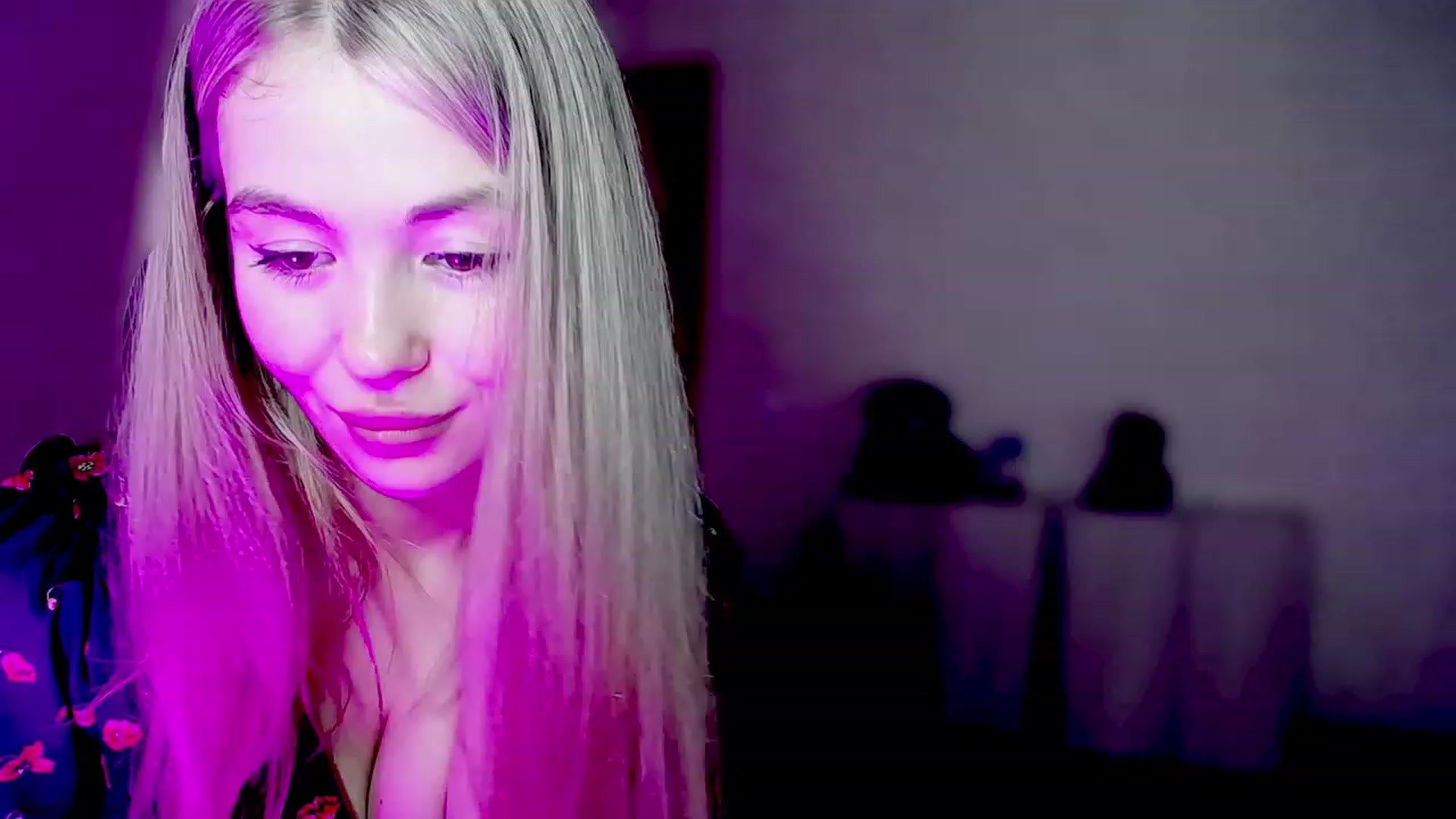 Gallery image thumbnail from GetRightMe's myfreecams stream on, 09/25/2023, 16:53 image 6 of 20