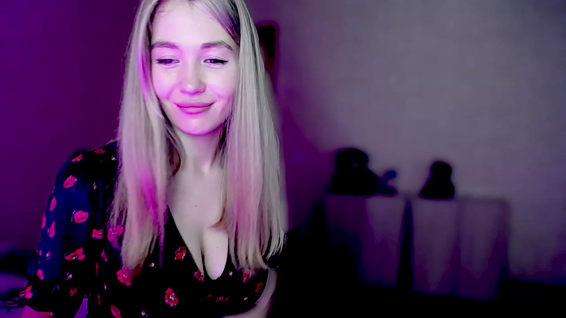 Gallery image thumbnail from GetRightMe's myfreecams stream on, 09/25/2023, 16:53 image 9 of 20