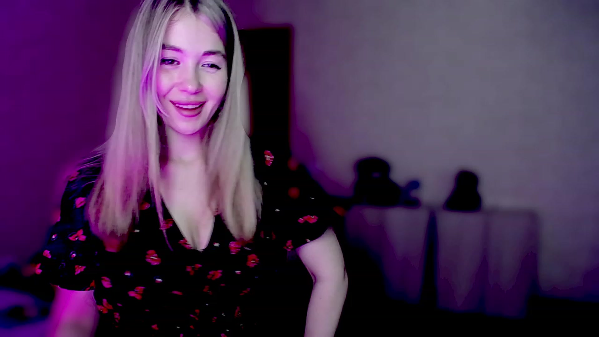 Gallery image thumbnail from GetRightMe's myfreecams stream on, 09/25/2023, 16:53 image 14 of 20