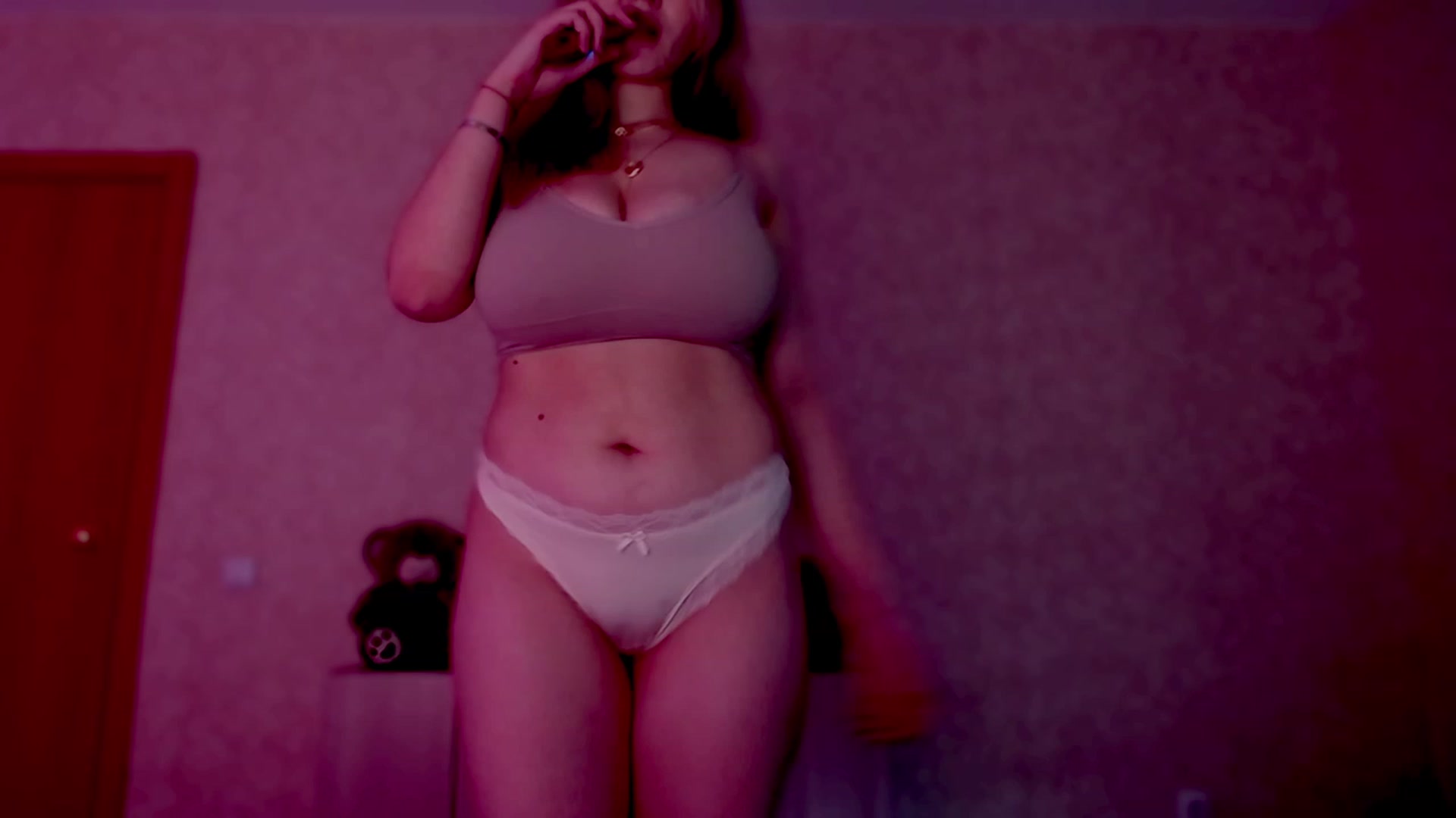 Gallery image thumbnail from GetRightMe's myfreecams stream on, 10/02/2023, 13:05 image 13 of 20