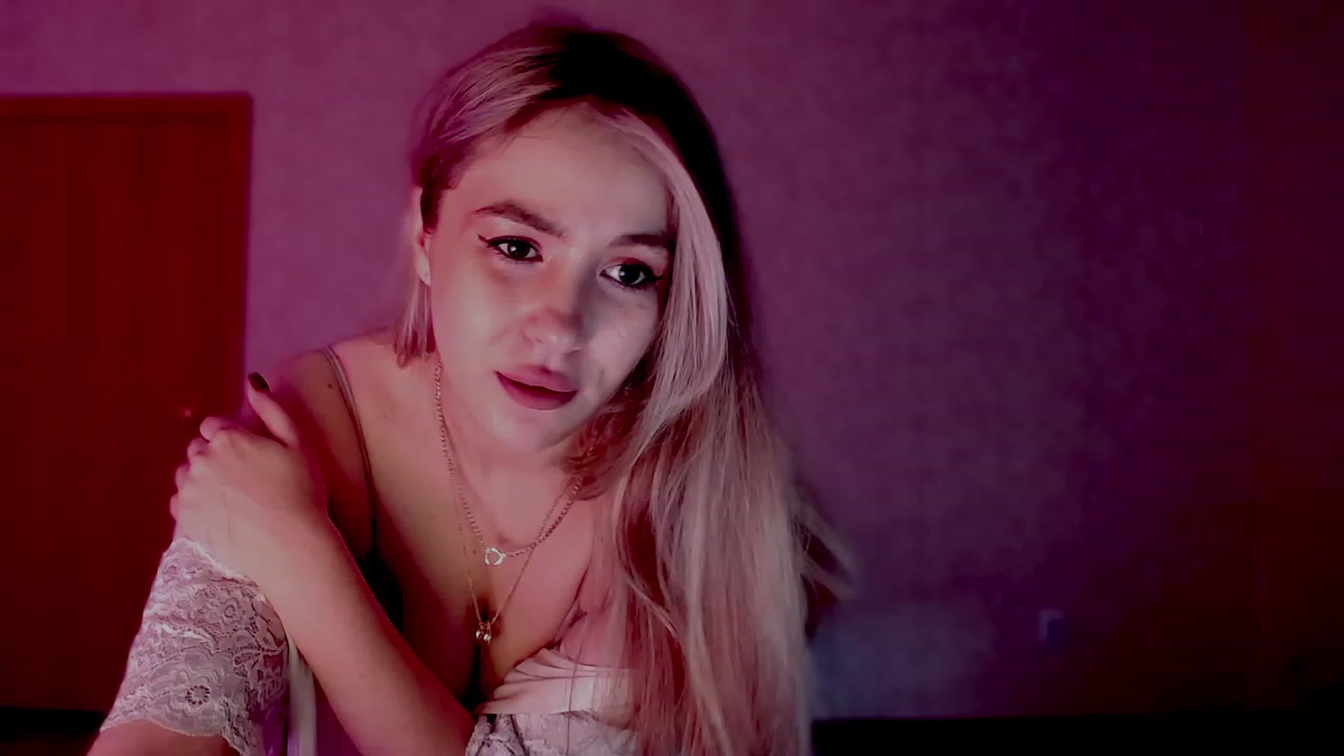 Gallery image thumbnail from GetRightMe's myfreecams stream on, 10/02/2023, 13:05 image 6 of 20