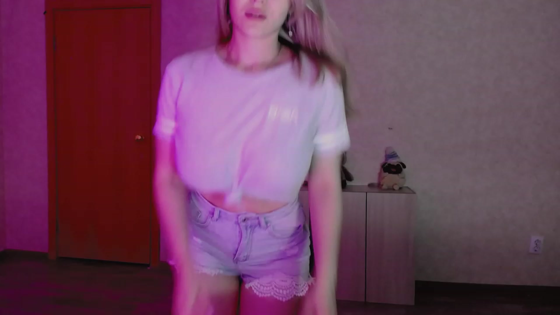 Gallery image thumbnail from GetRightMe's myfreecams stream on, 10/08/2023, 15:41 image 10 of 20