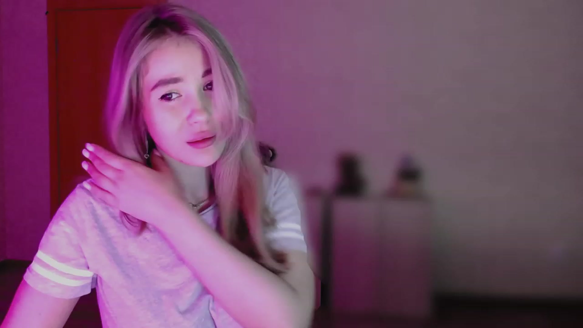 Gallery image thumbnail from GetRightMe's myfreecams stream on, 10/08/2023, 15:41 image 12 of 20