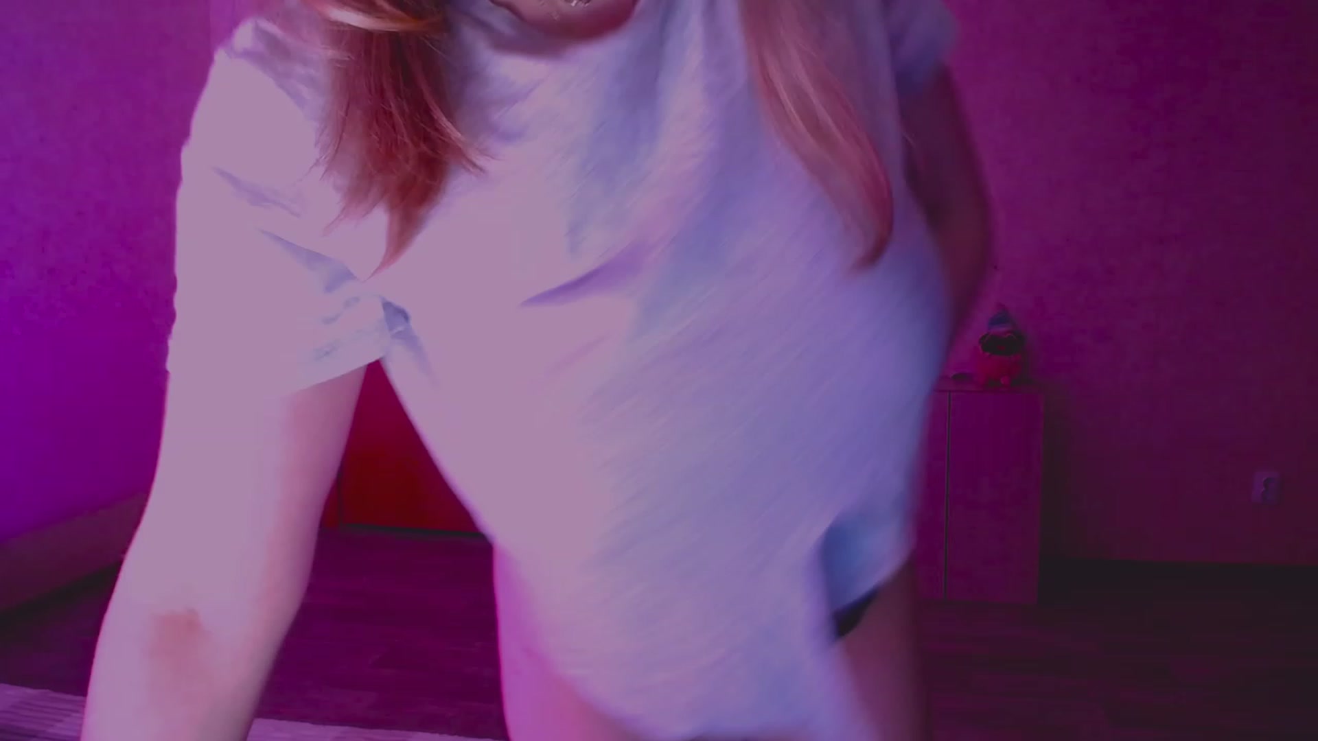 Gallery image thumbnail from GetRightMe's myfreecams stream on, 10/08/2023, 21:13 image 12 of 20
