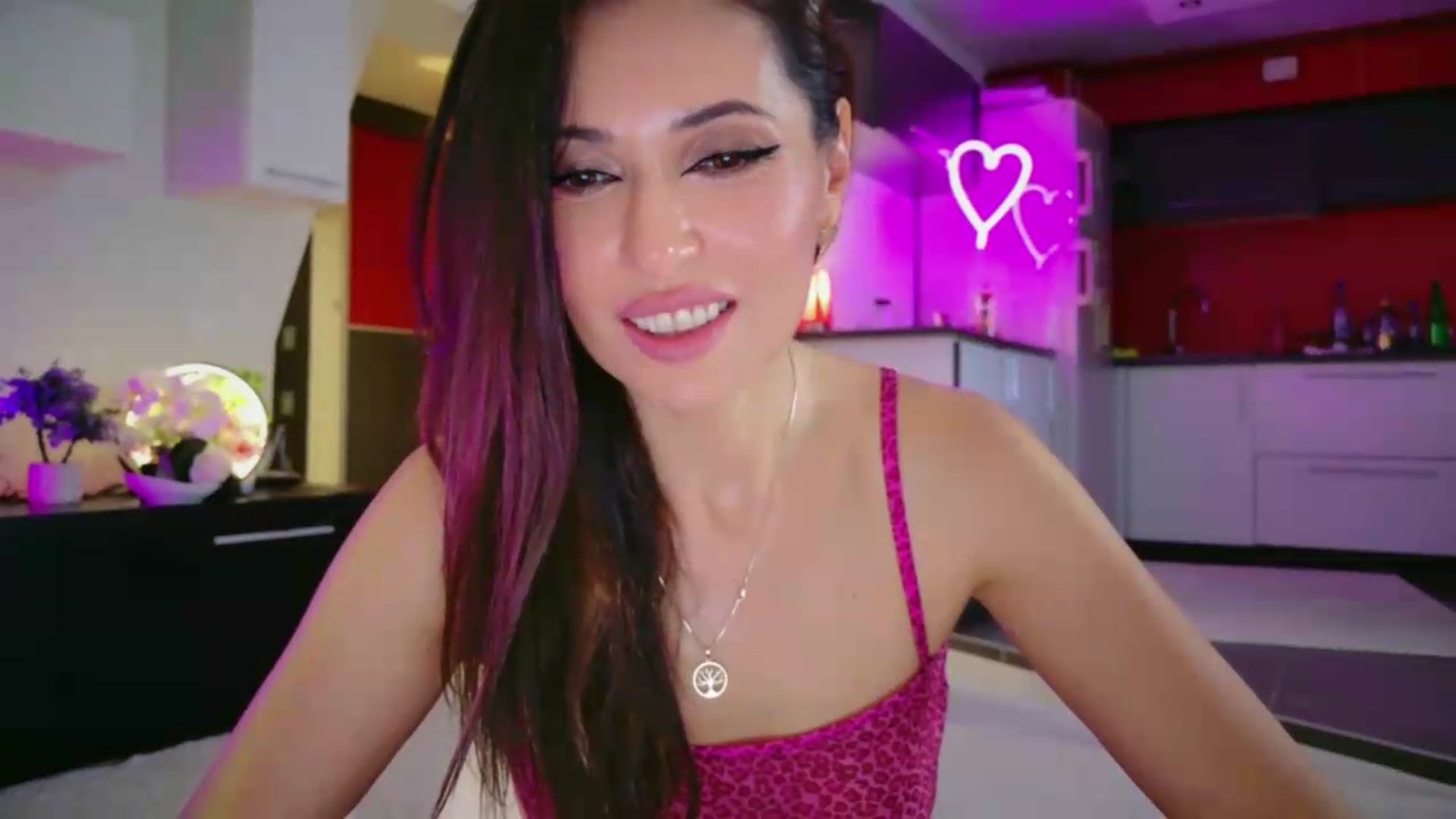 Gallery image thumbnail from GettnFd2nite's myfreecams stream on, 06/05/2026, 22:56 image 20 of 20