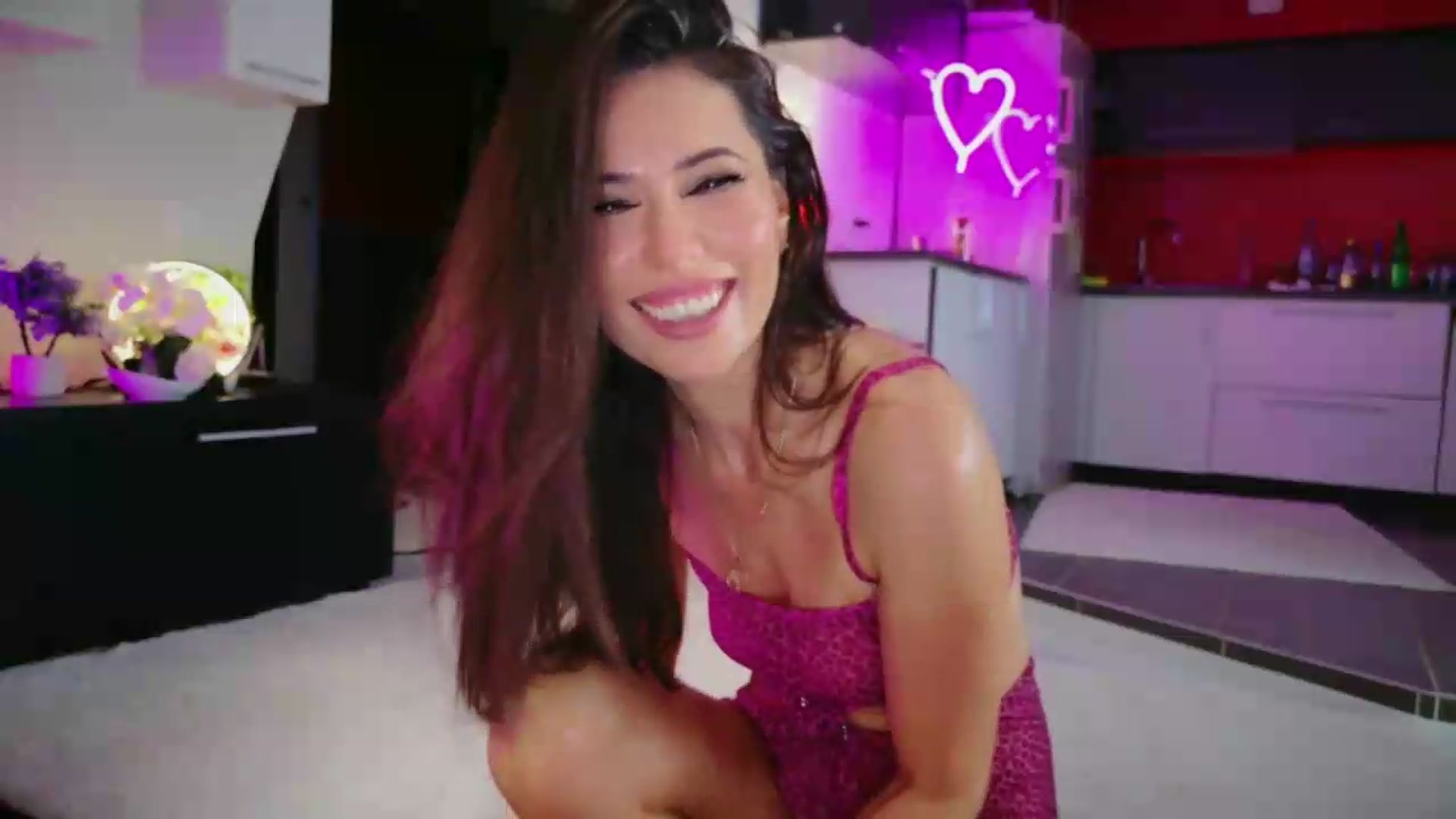 Gallery image thumbnail from GettnFd2nite's myfreecams stream on, 06/05/2026, 22:56 image 10 of 20