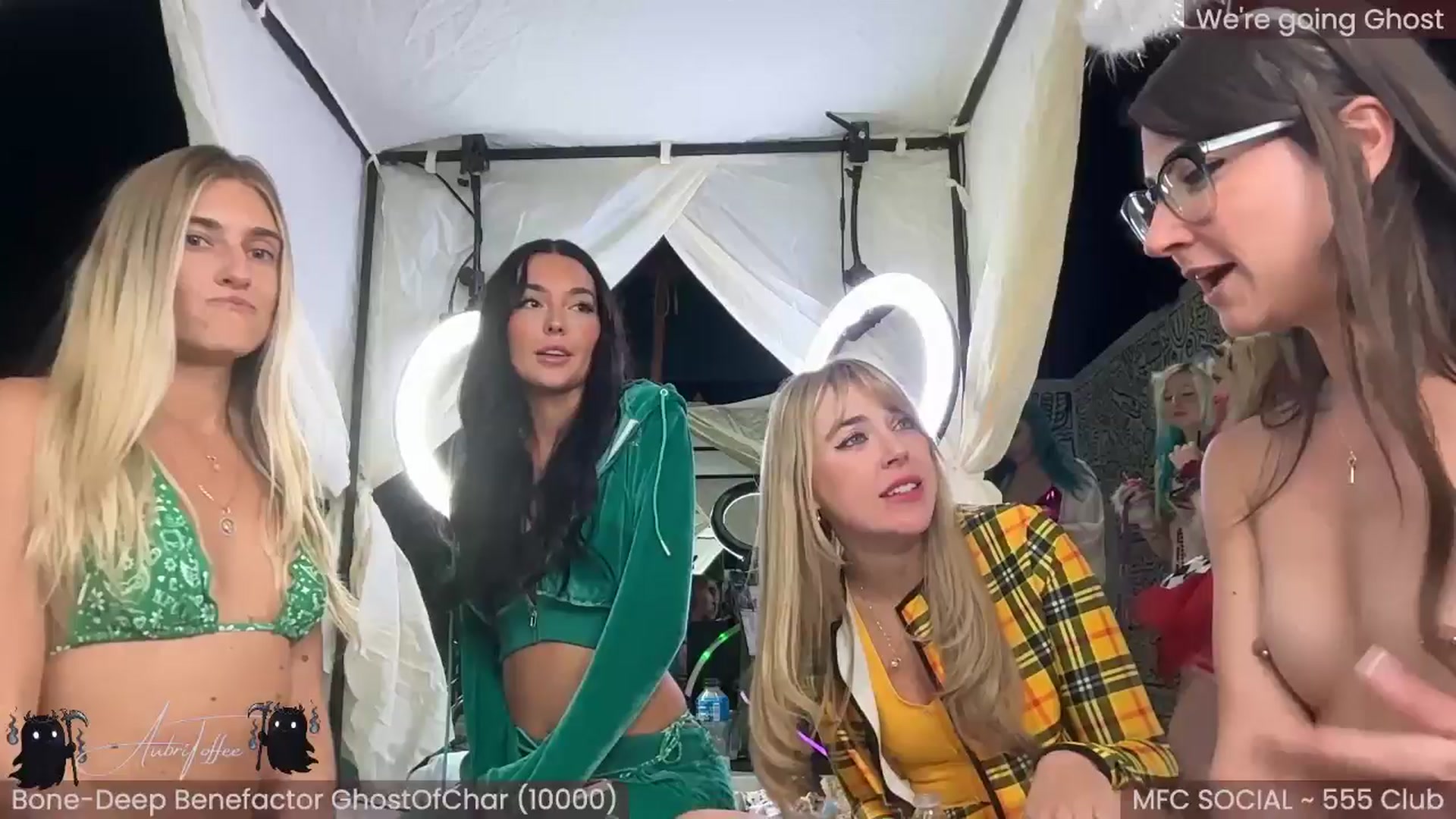Gallery image thumbnail from GhostOfAubri's myfreecams stream on, 10/07/2025, 08:50 image 2 of 20
