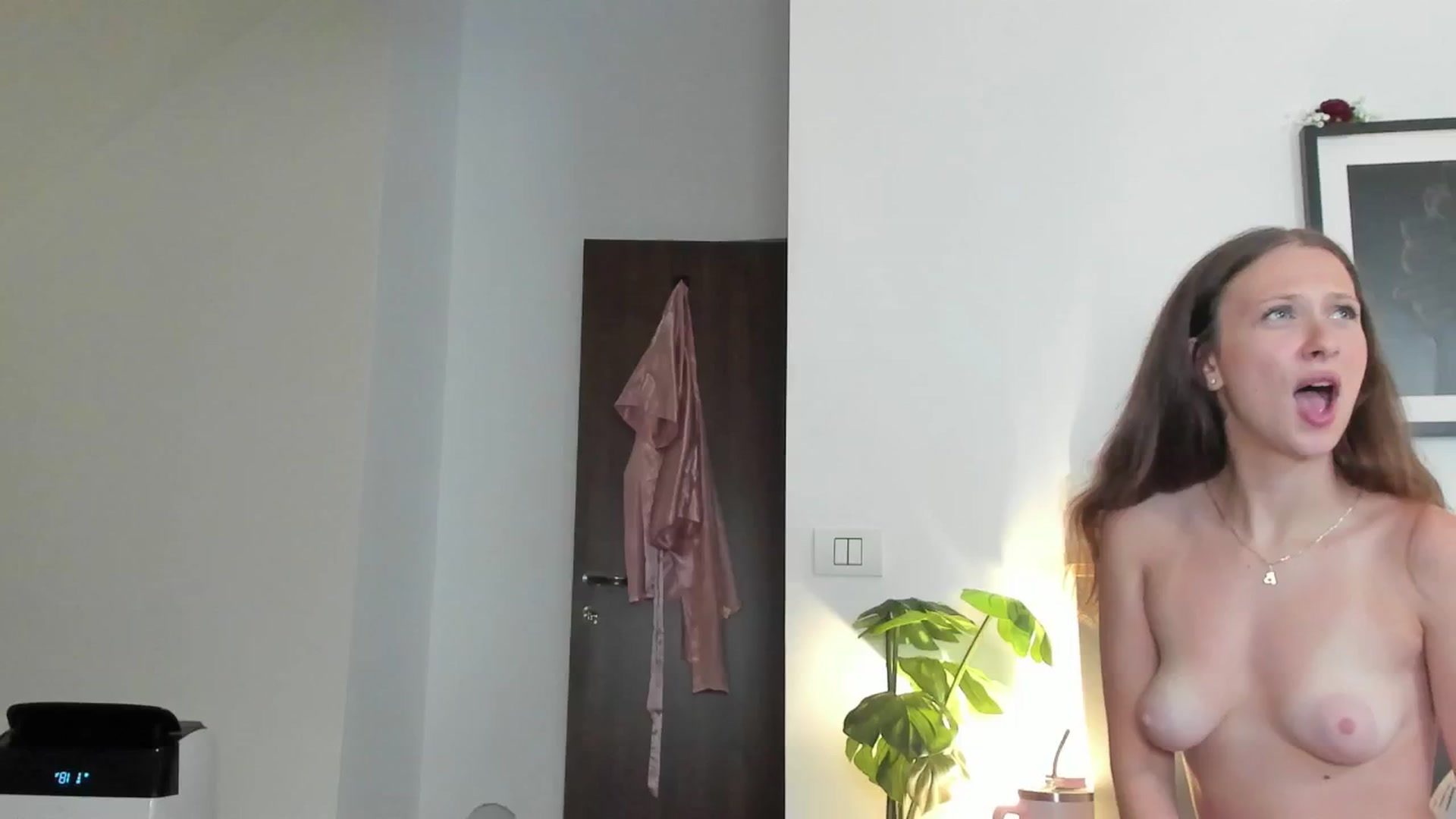 Gallery image thumbnail from GiaBlu's myfreecams stream on, 06/23/2025, 20:40 image 10 of 20
