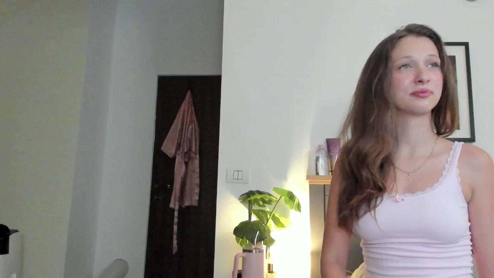 Gallery image thumbnail from GiaBlu's myfreecams stream on, 06/24/2025, 15:06 image 18 of 20