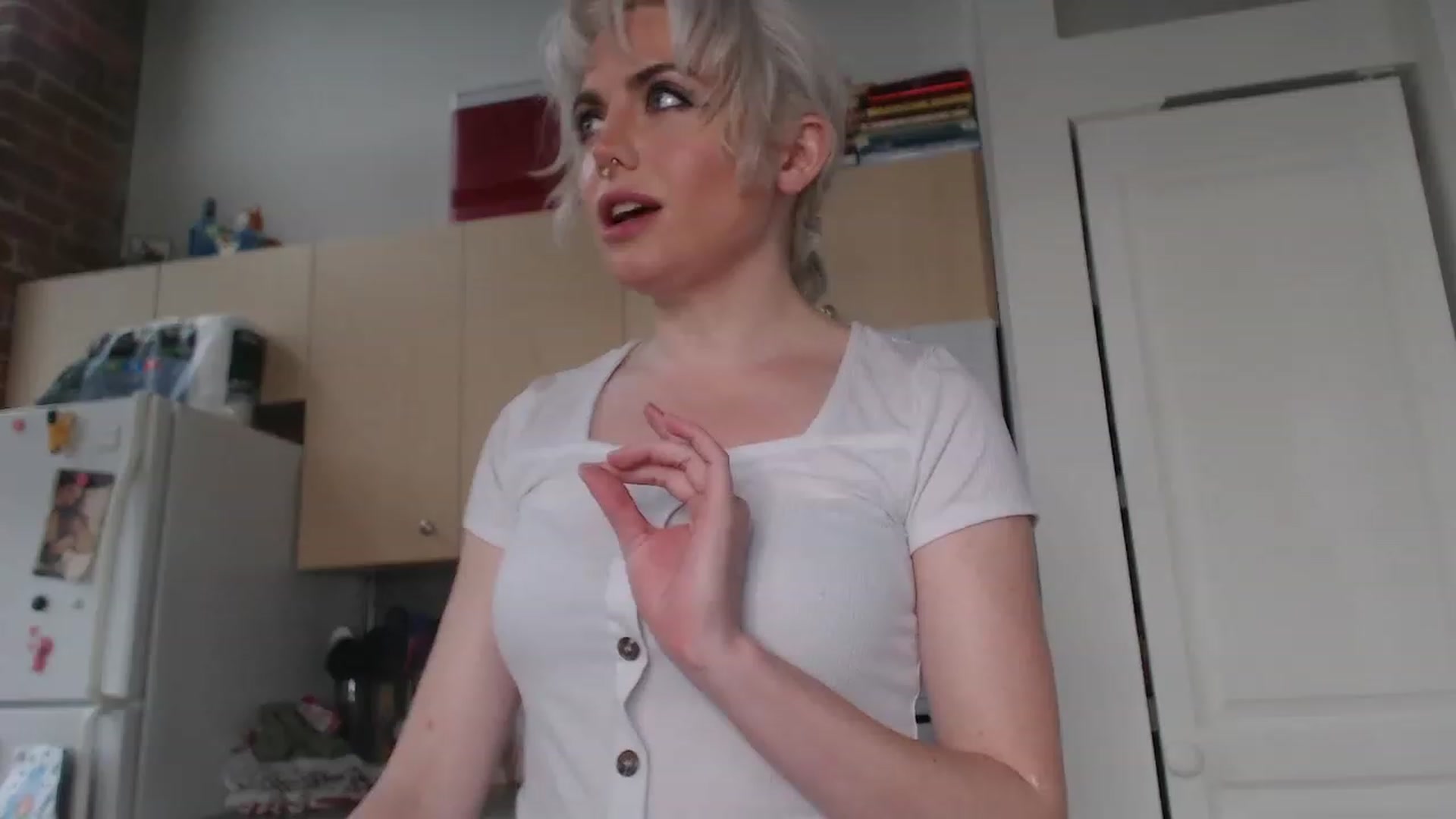 Gallery image thumbnail from GiaGeorge25's myfreecams stream on, 05/30/2023, 14:38 image 1 of 20