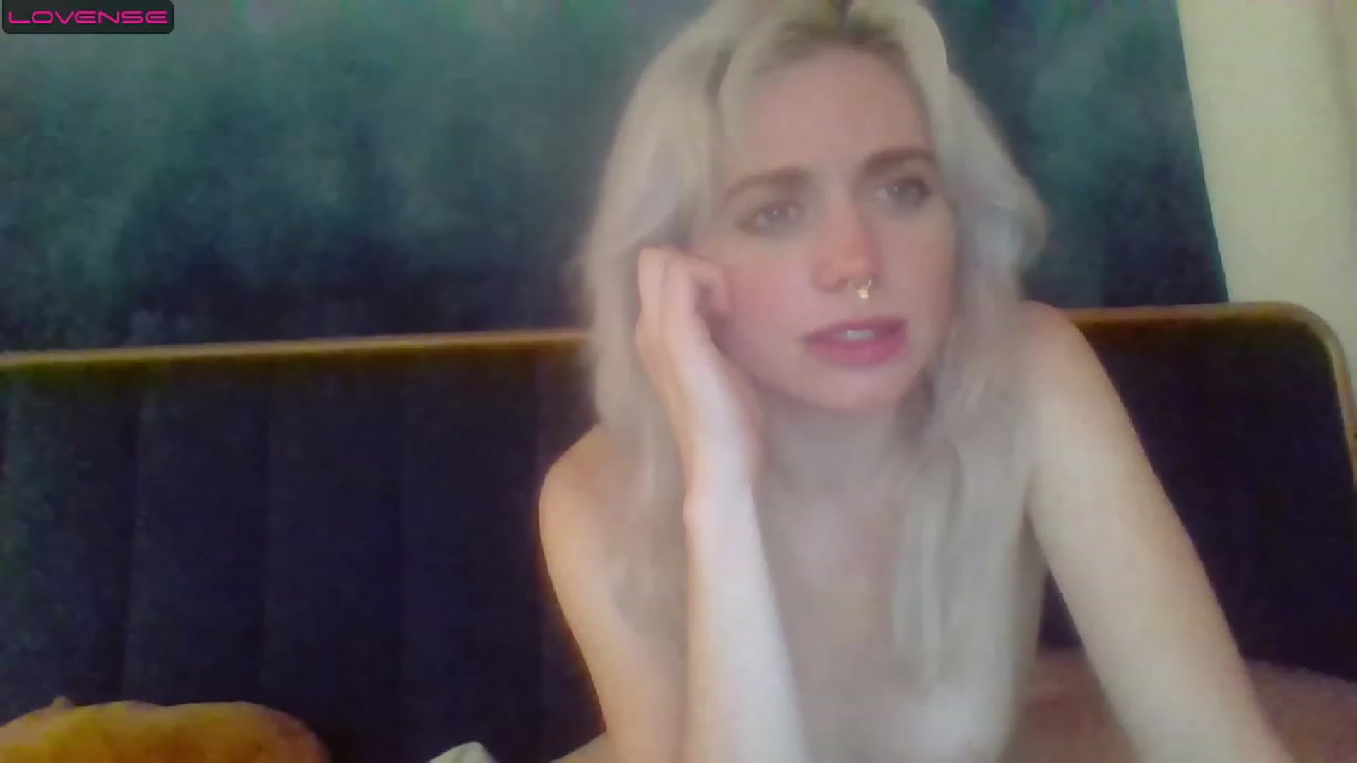 Gallery image thumbnail from GiaGeorge25's myfreecams stream on, 08/11/2023, 02:19 image 16 of 20